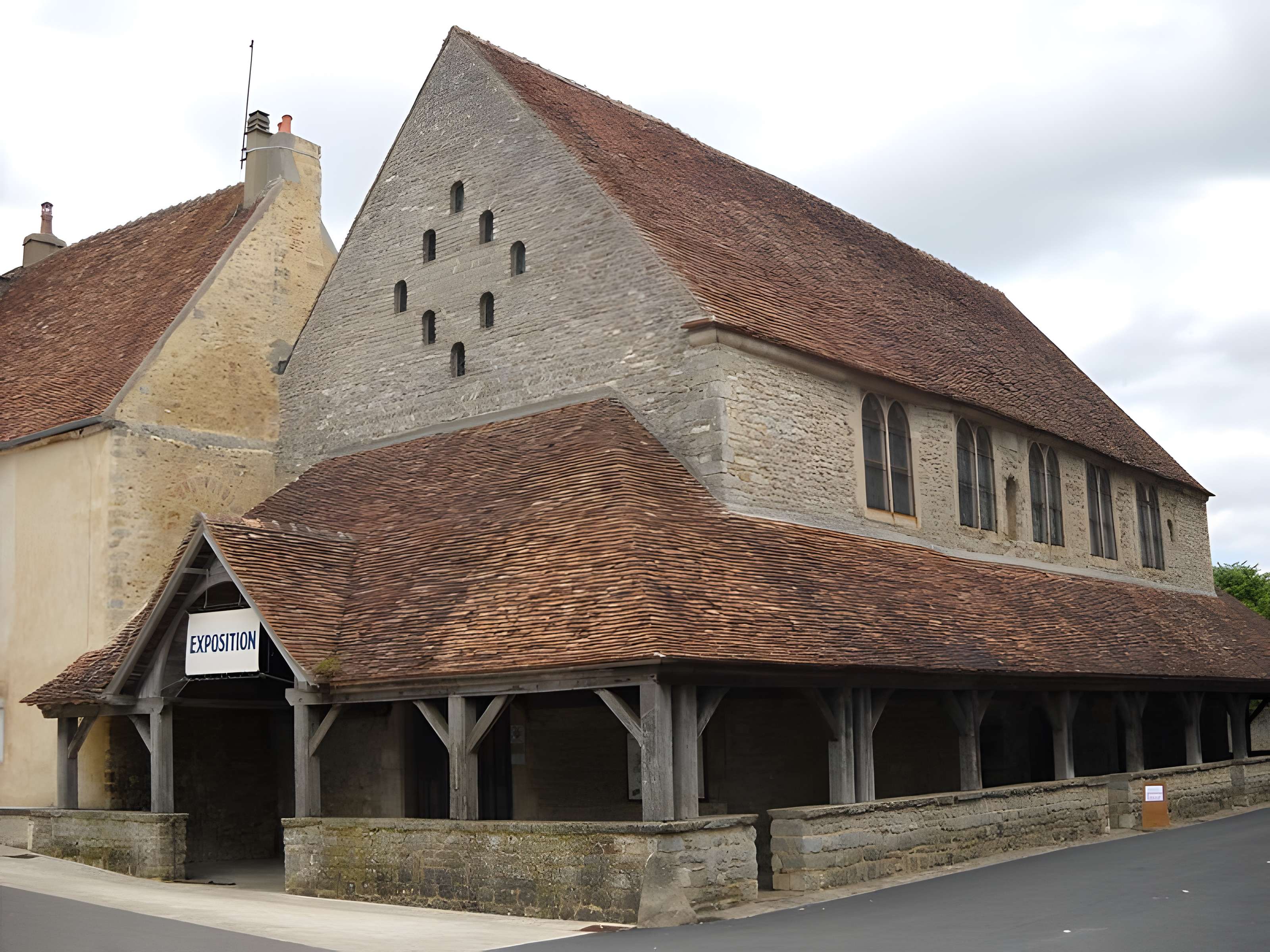 Chapelle canoniale de Sées 