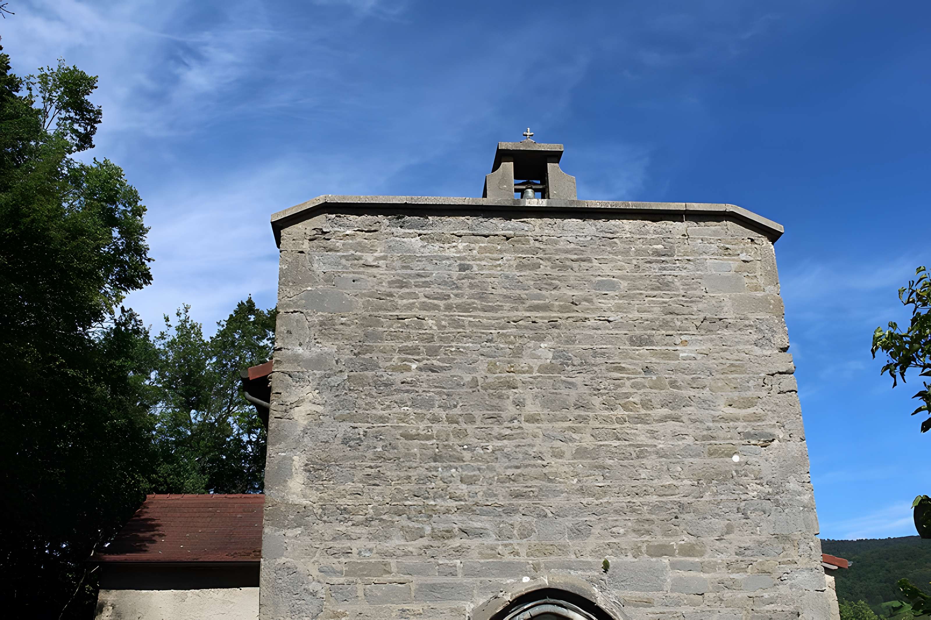 Chapelle de Châtillon-de-Cornelle