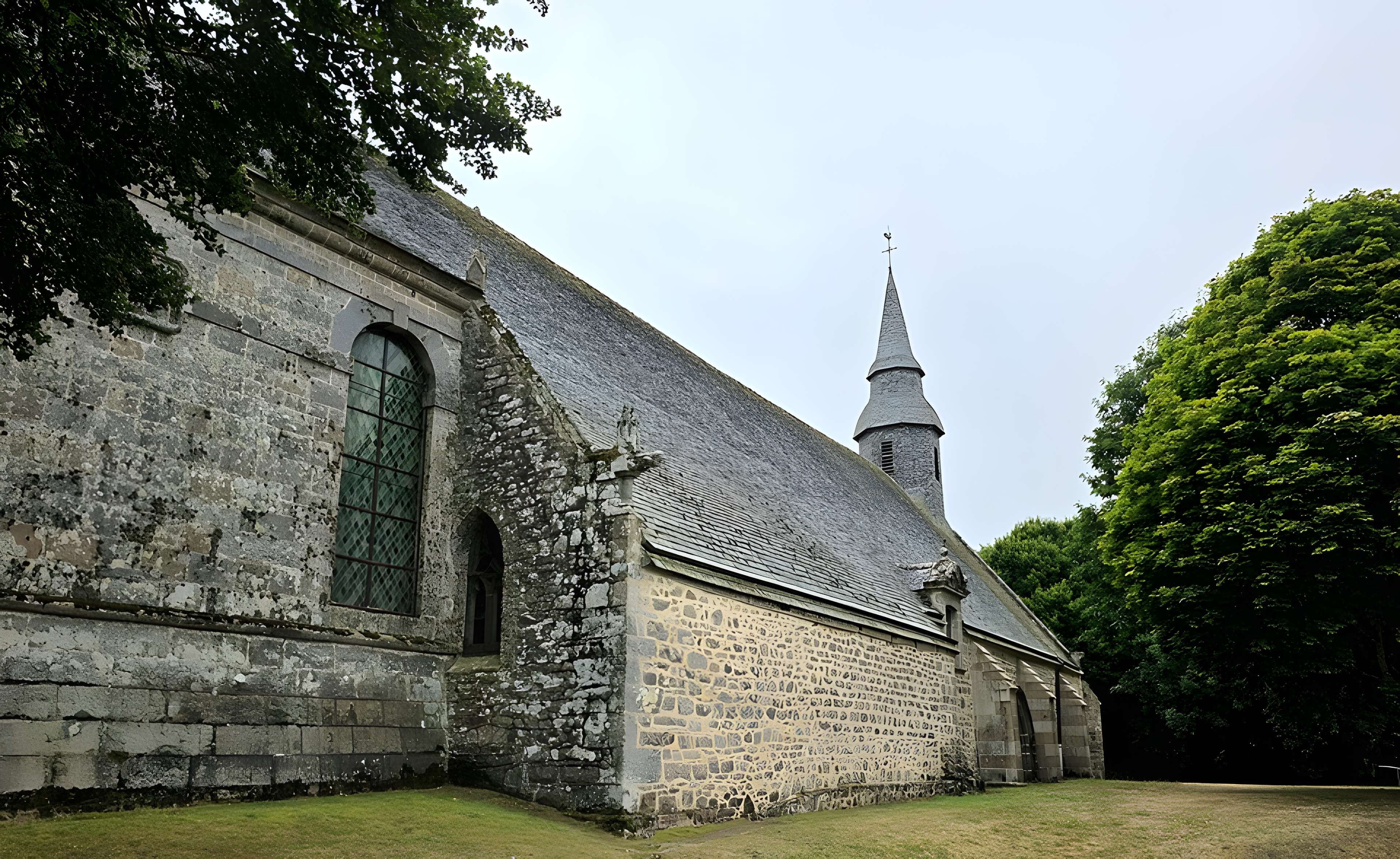 Chapelle de Kermaria an Iskuit