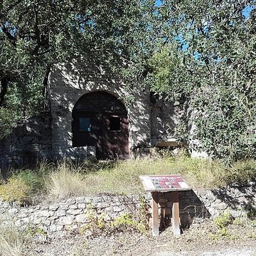 Chapelle de la Trinité de Callas