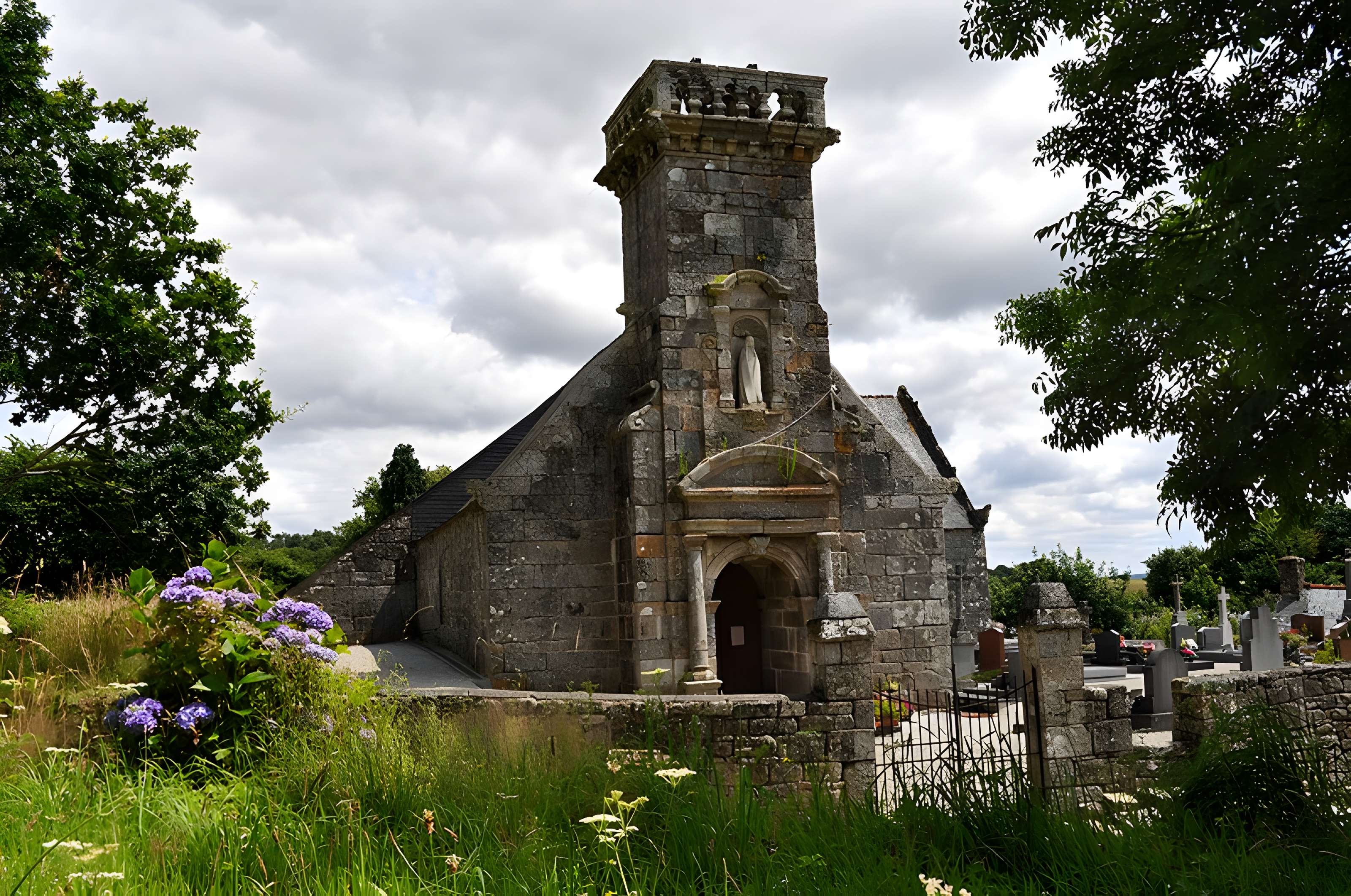 Chapelle de Locmaria de Rostrenen