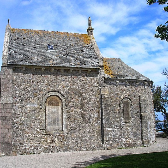 Photo de Chapelle des marins de Saint-Vaast-la-Hougue