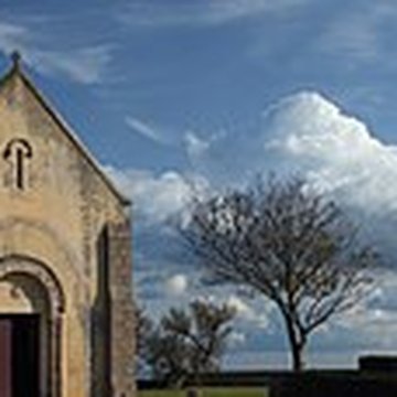 Chapelle des marins de Saint-Vaast-la-Hougue