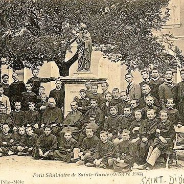Couvent Sainte-Garde-des-Champs de Saint-Didier
