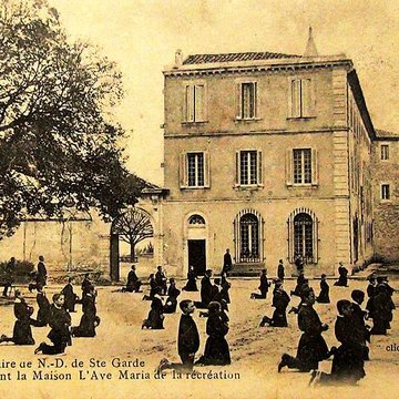 Couvent Sainte-Garde-des-Champs de Saint-Didier