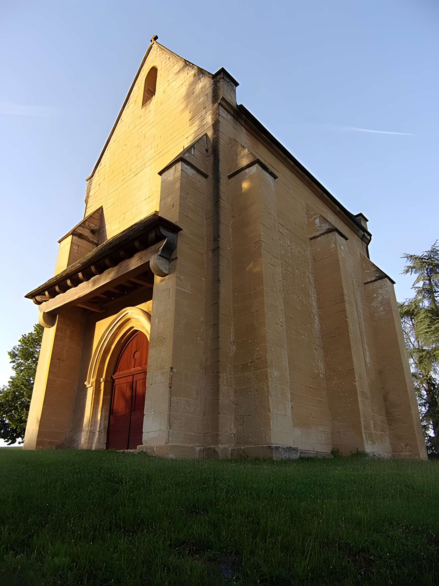 Chapelle du Cheylat de Saint-Geniès