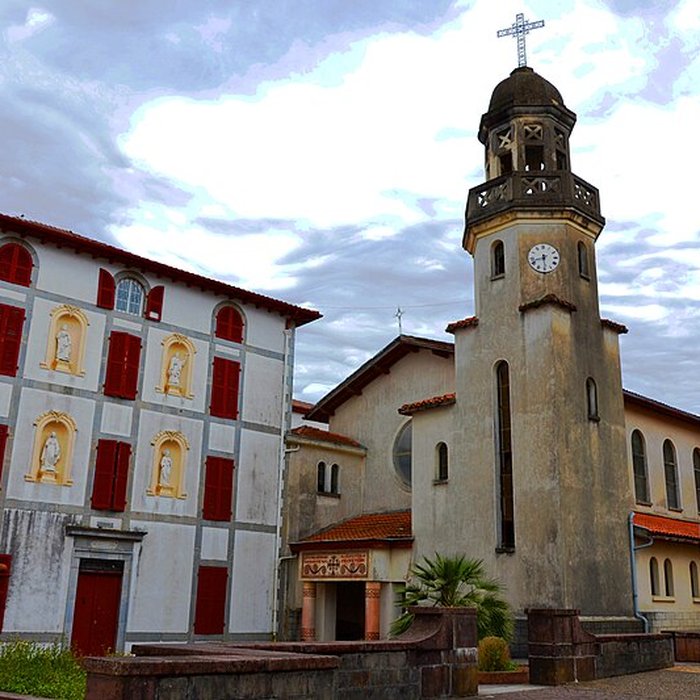 Photo de Chapelle du Sacré-Coeur dHasparren