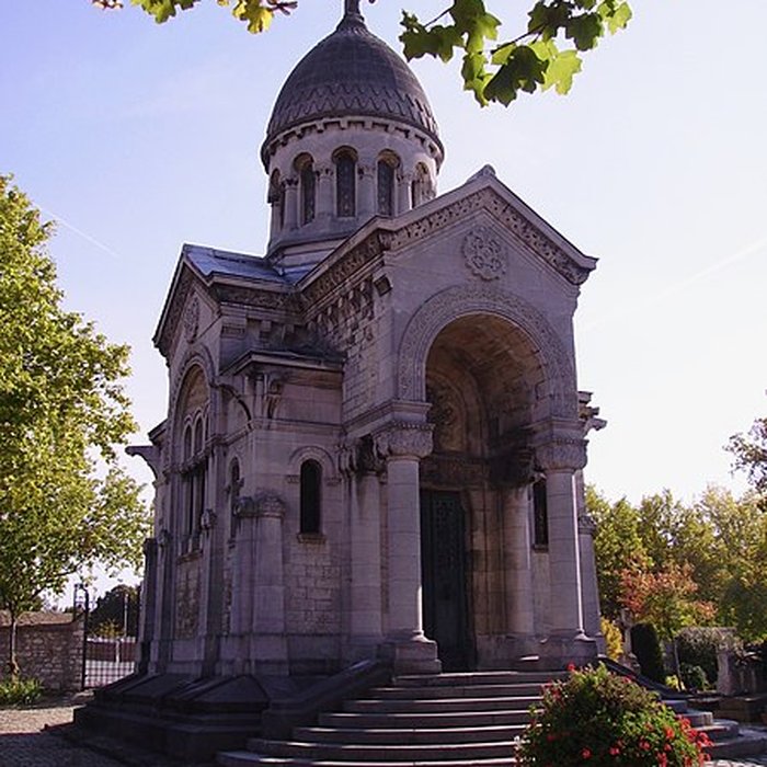 Photo de Chapelle funéraire de Jules Hunebelle à Clamart