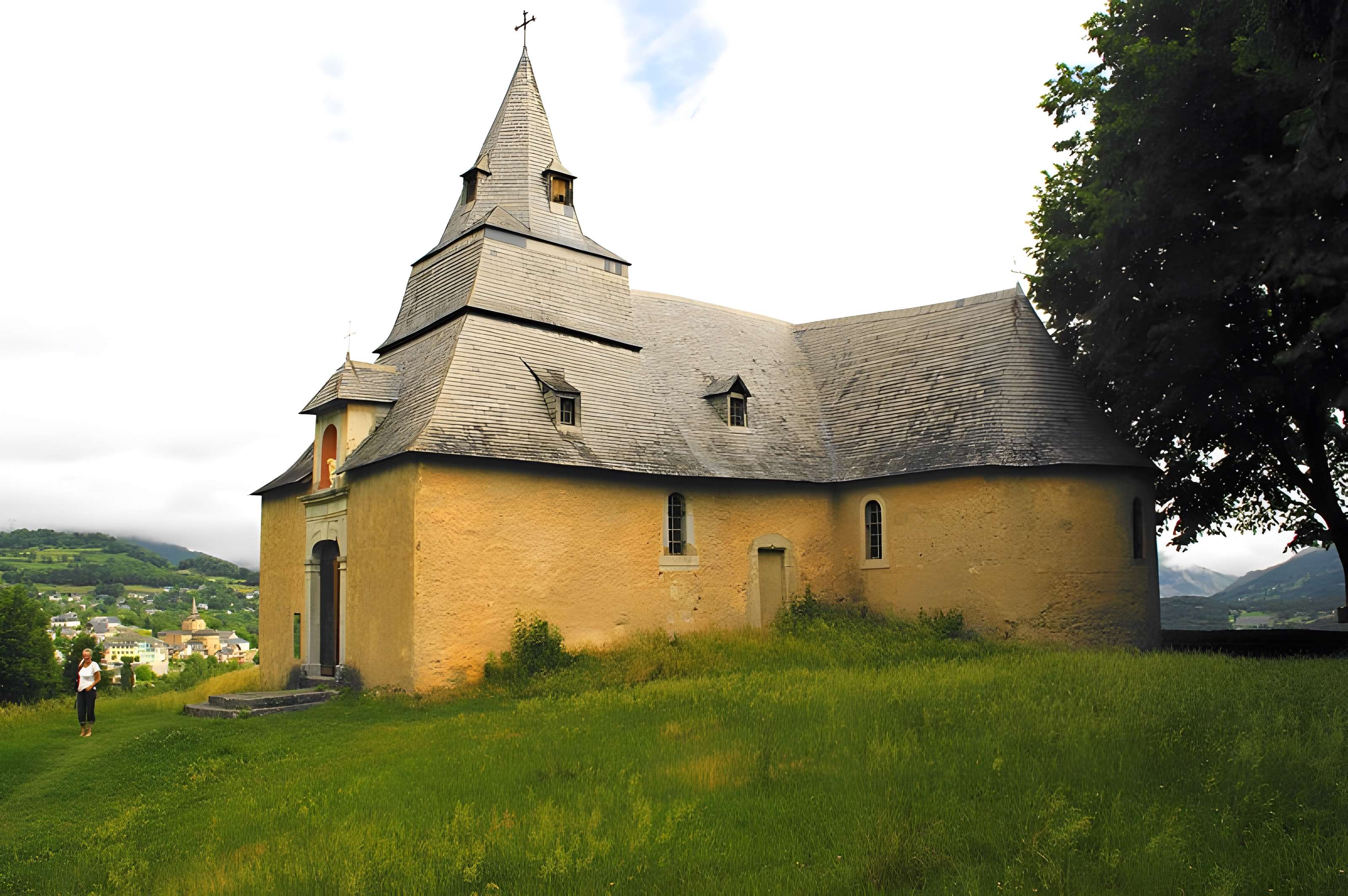 Chapelle Notre-Dame de Piétat à Saint-Savin 