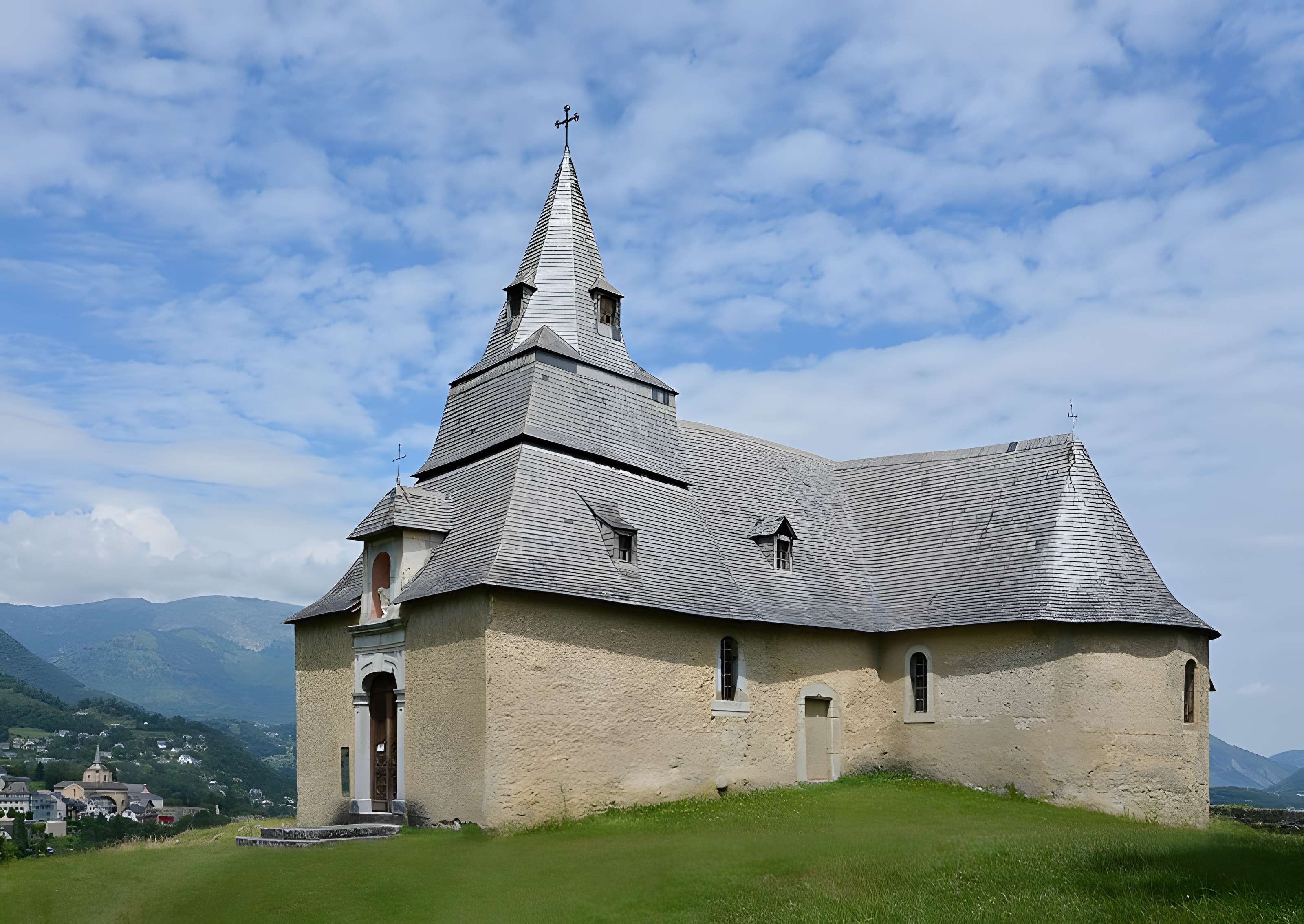Chapelle Notre-Dame de Piétat à Saint-Savin