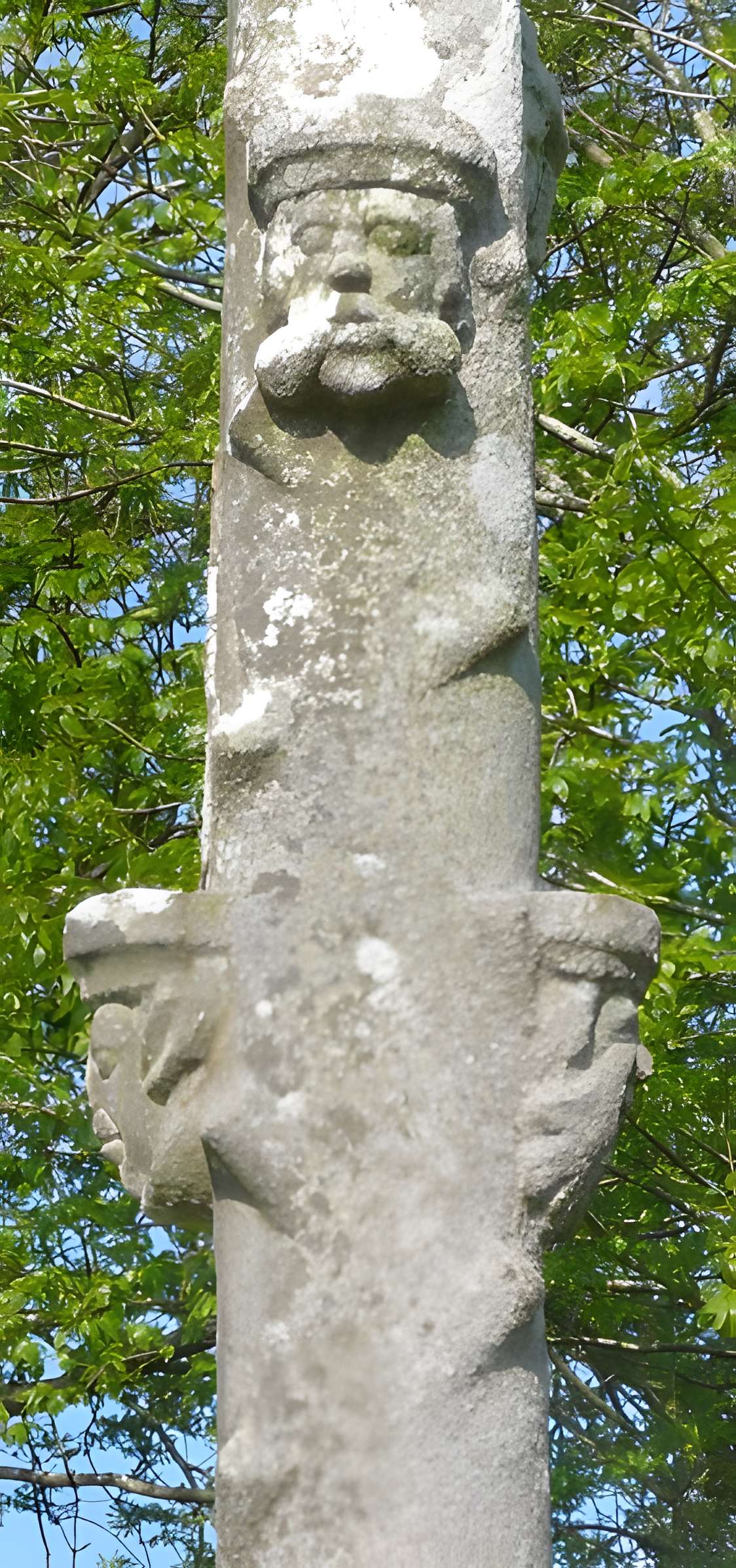 Chapelle Notre-Dame de Pontouar à Trégourez