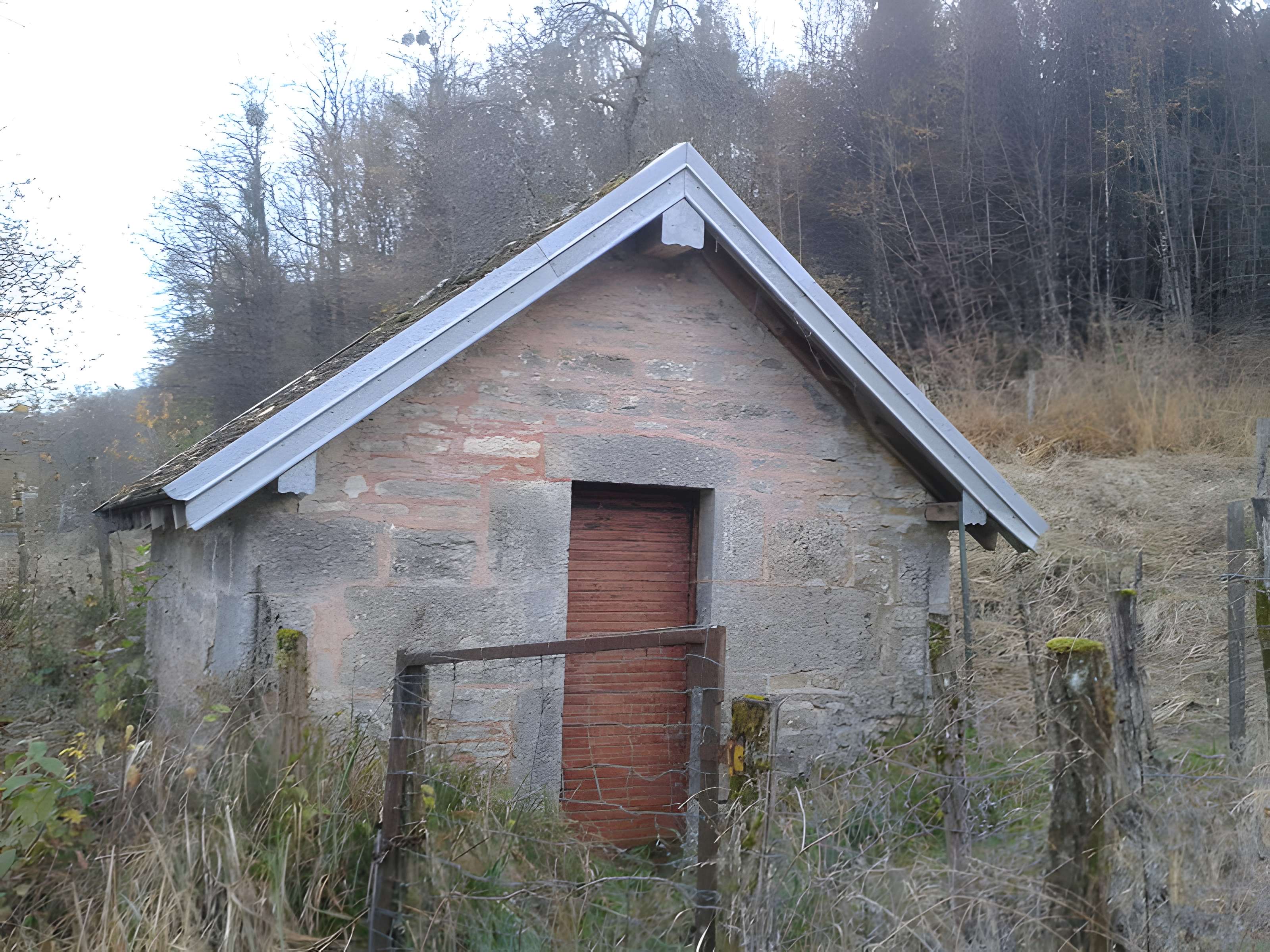 Cuvette de Monplaisir et saumoduc de Salins-les-Bains