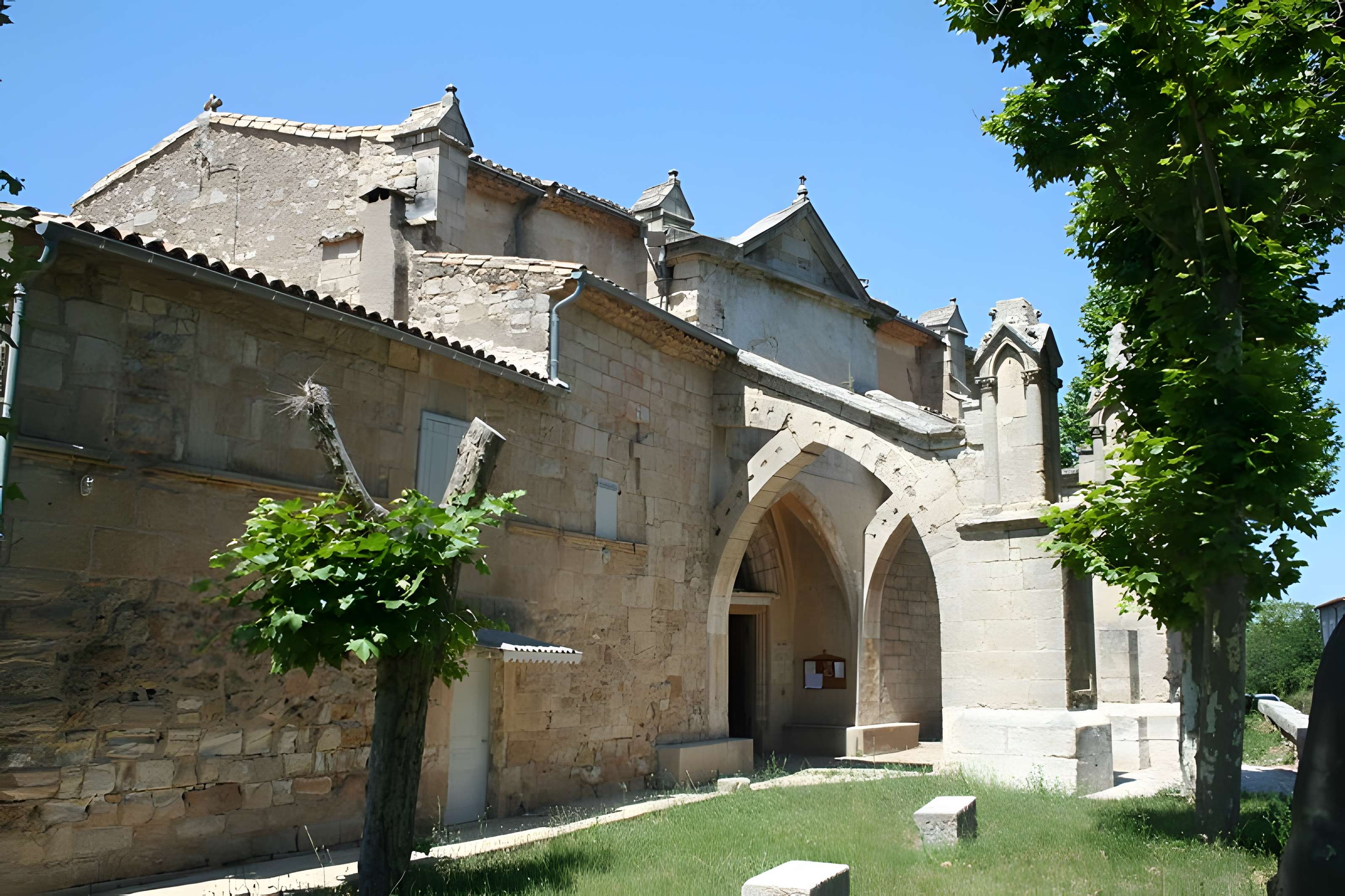 Chapelle Notre-Dame du Peyrou à Clermont-l'Hérault 