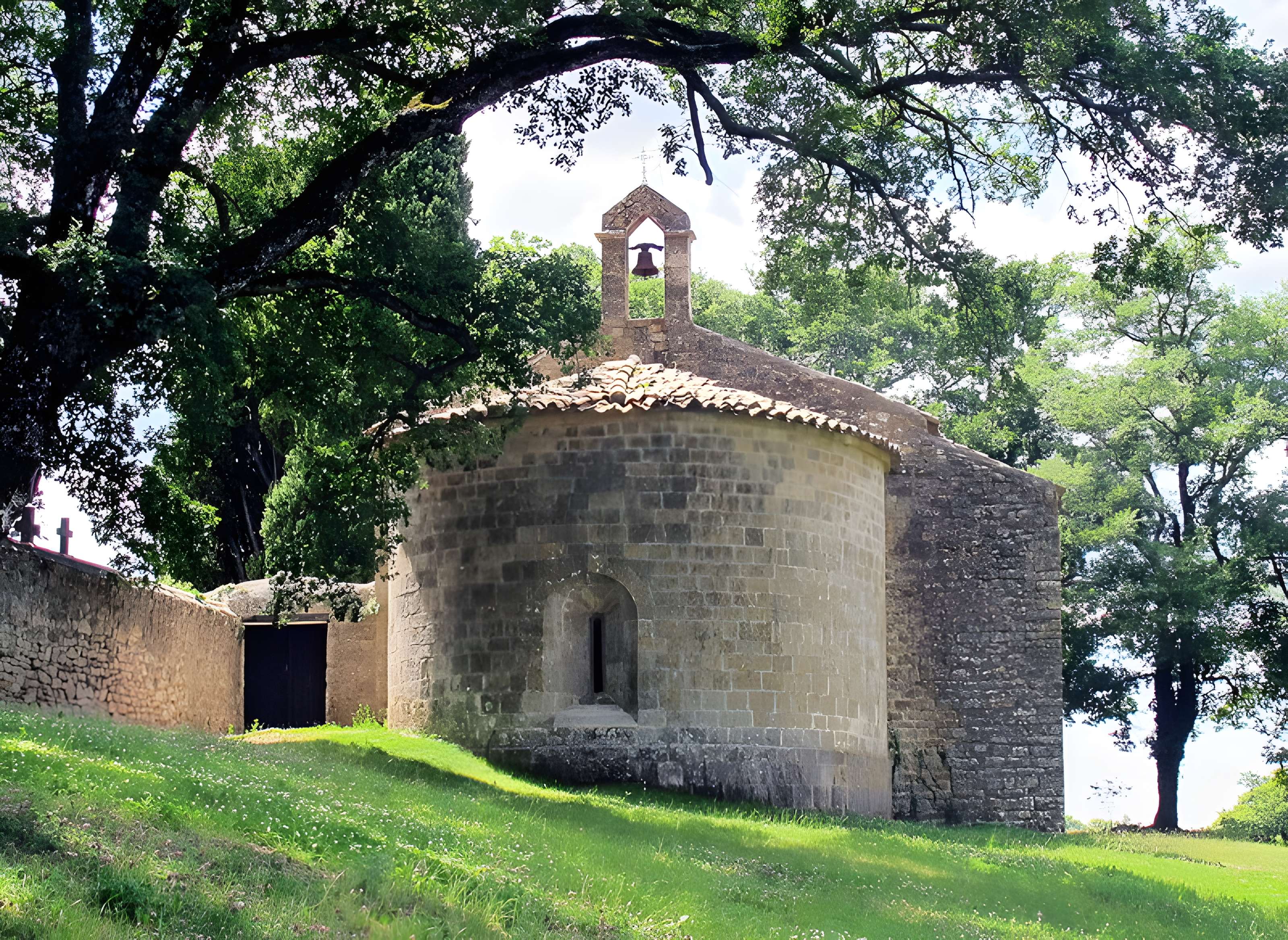 Chapelle Notre-Dame du Revest à Esparron