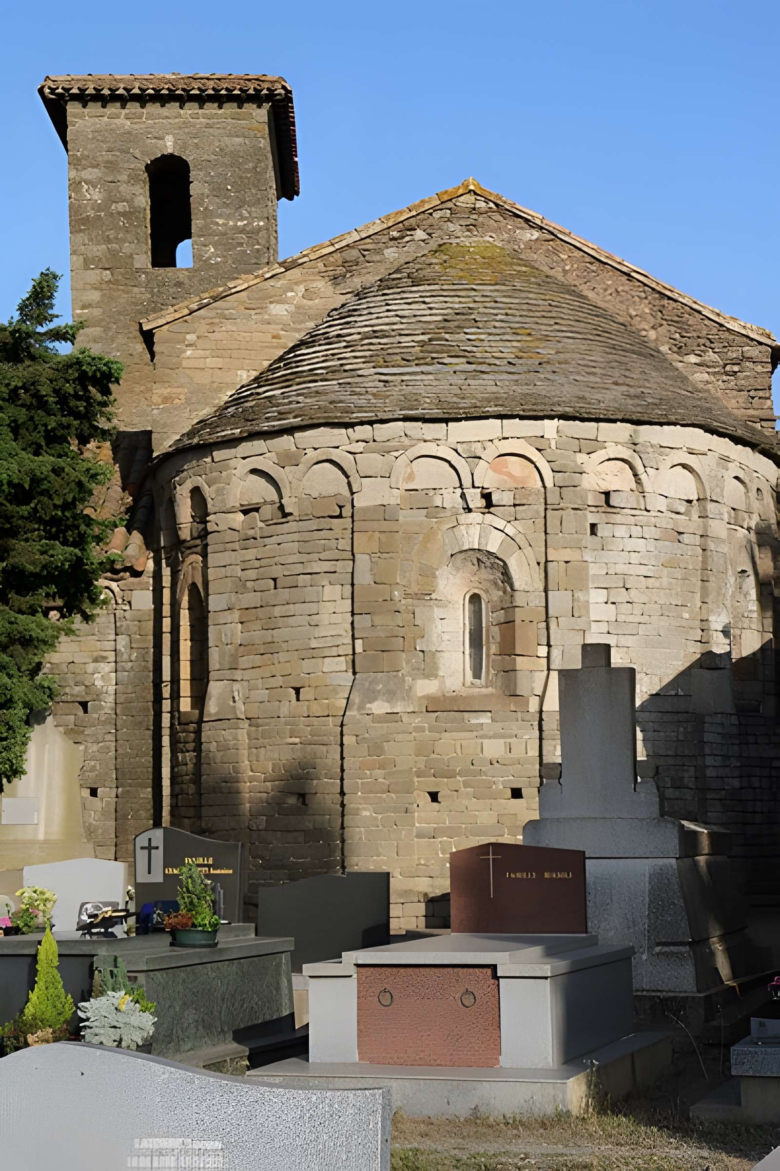 Chapelle Notre-Dame-de-Colombier de Montbrun-des-Corbières