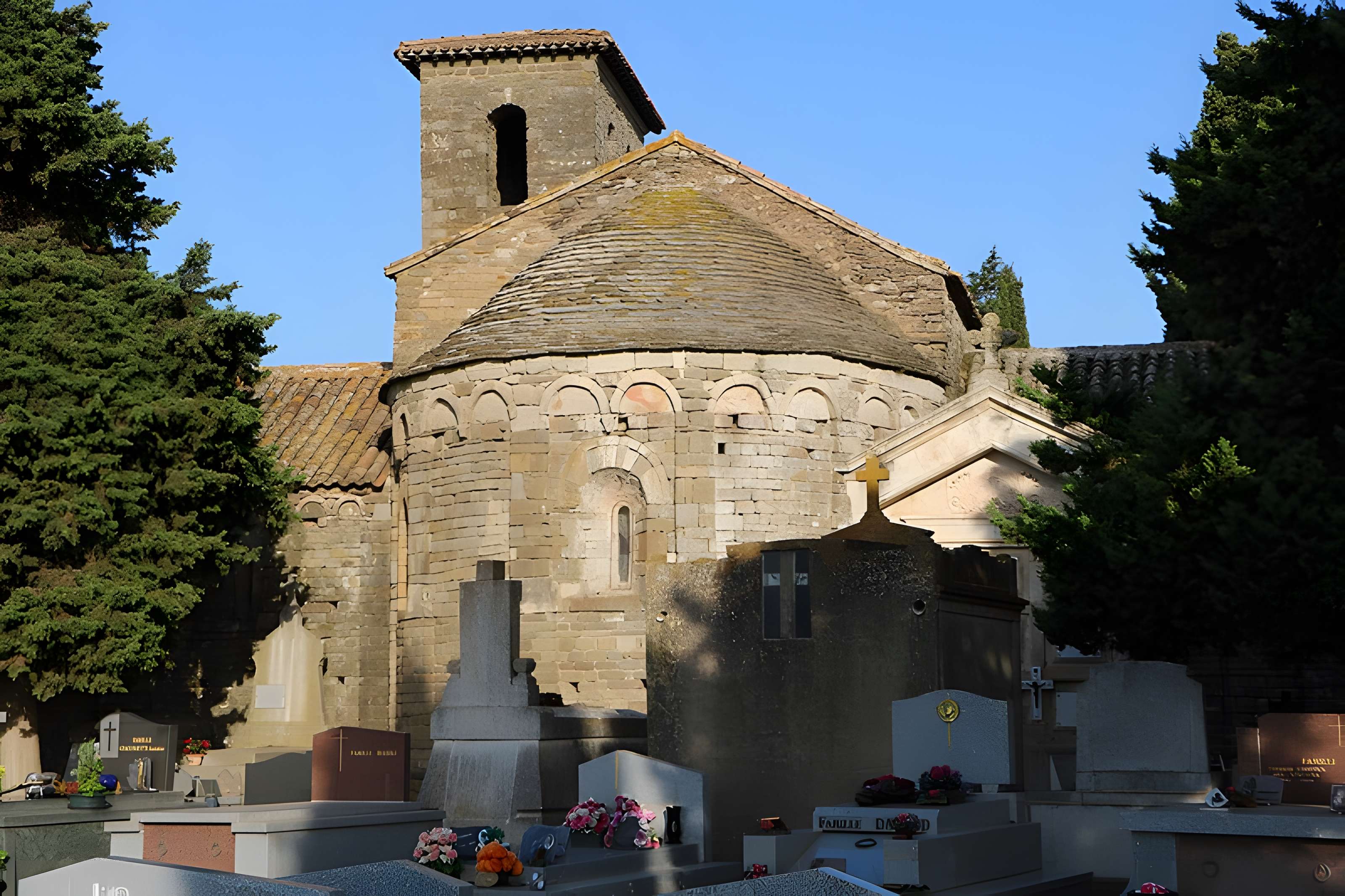 Chapelle Notre-Dame-de-Colombier de Montbrun-des-Corbières