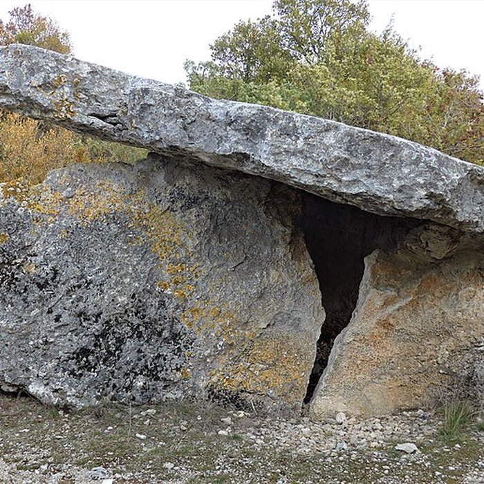 Photo de Dolmen de Champvermeil à Bidon