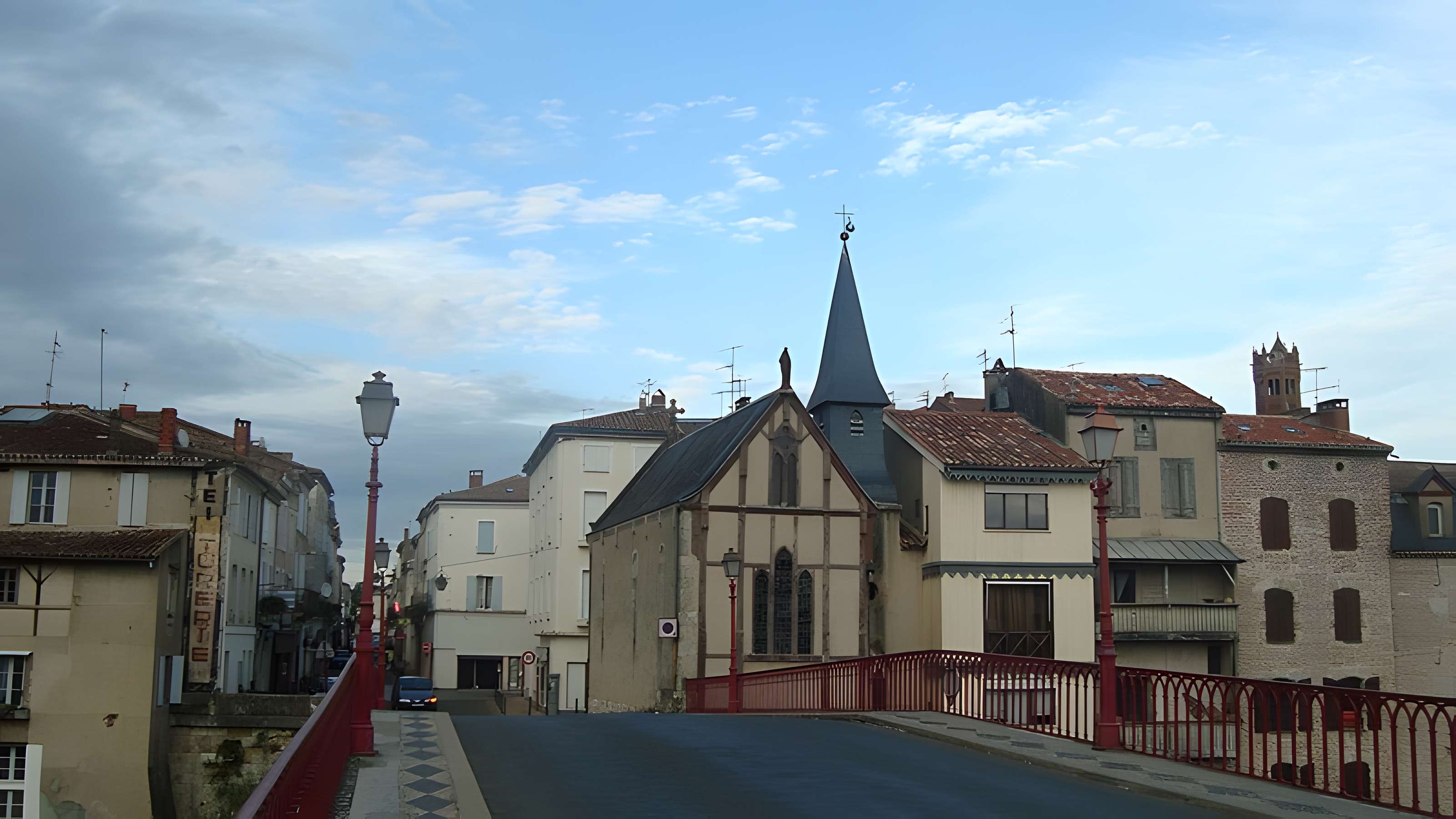 Chapelle Notre-Dame-de-Grâce-et-de-Toute-Joie de Villeneuve-sur-Lot