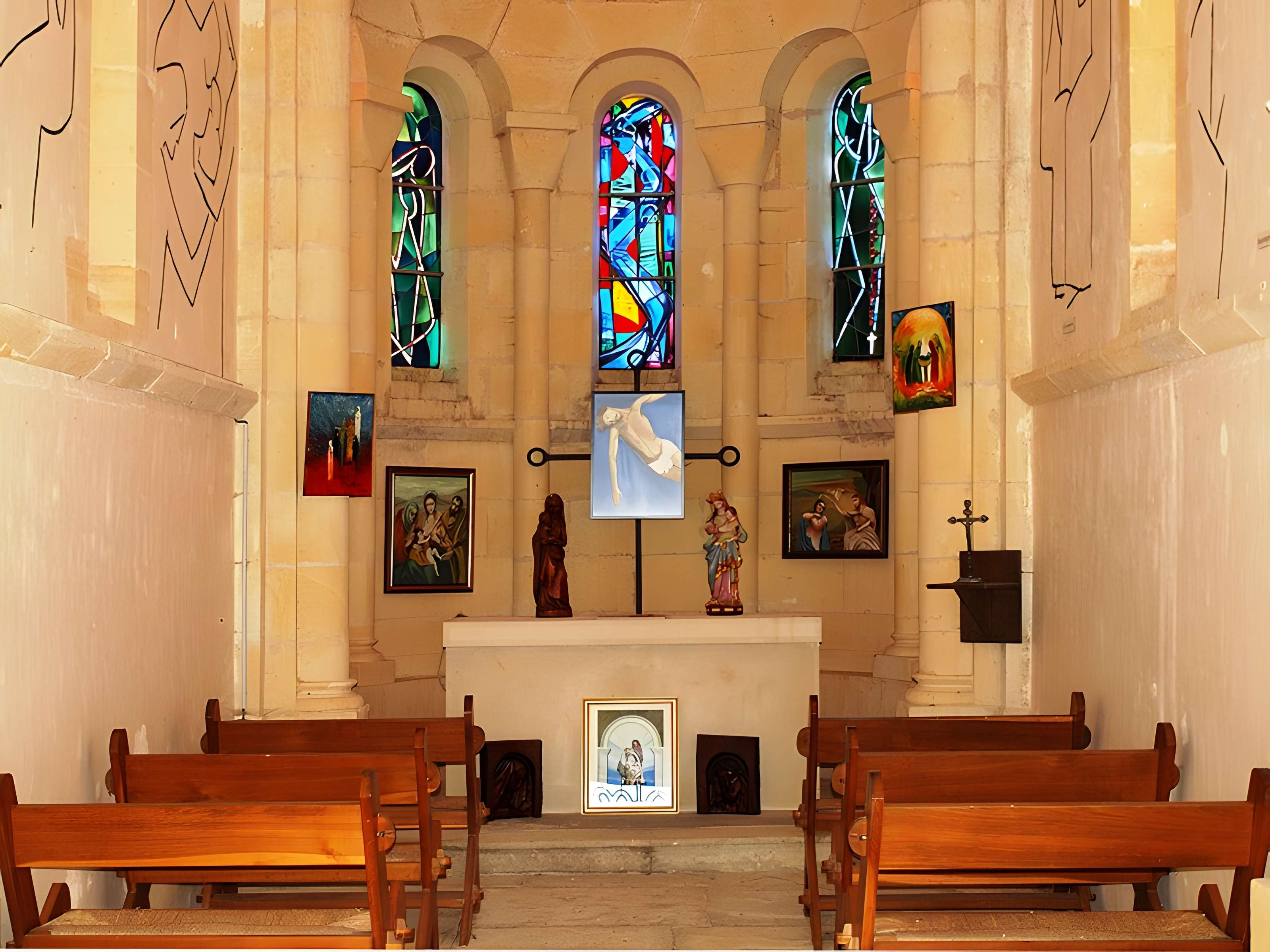 Chapelle Notre-Dame-de-la-Tête-Ronde de Menou