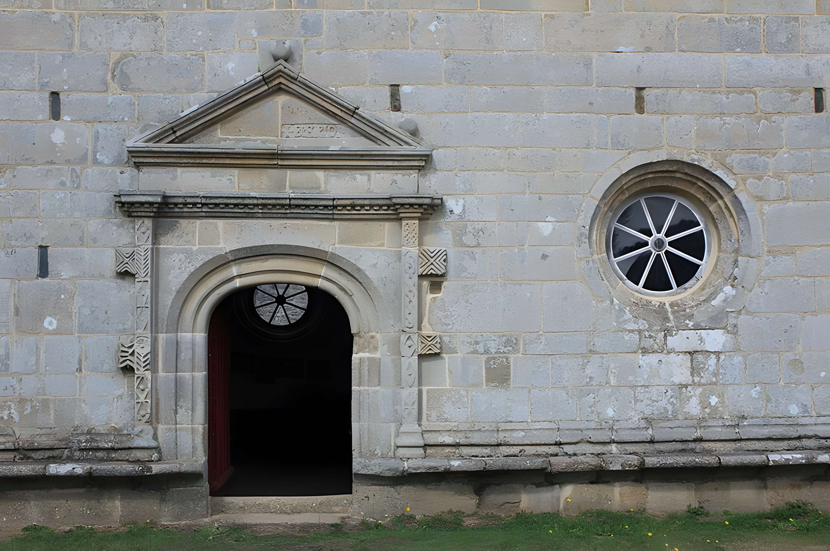 Chapelle Notre-Dame-de-Légevin de Nostang