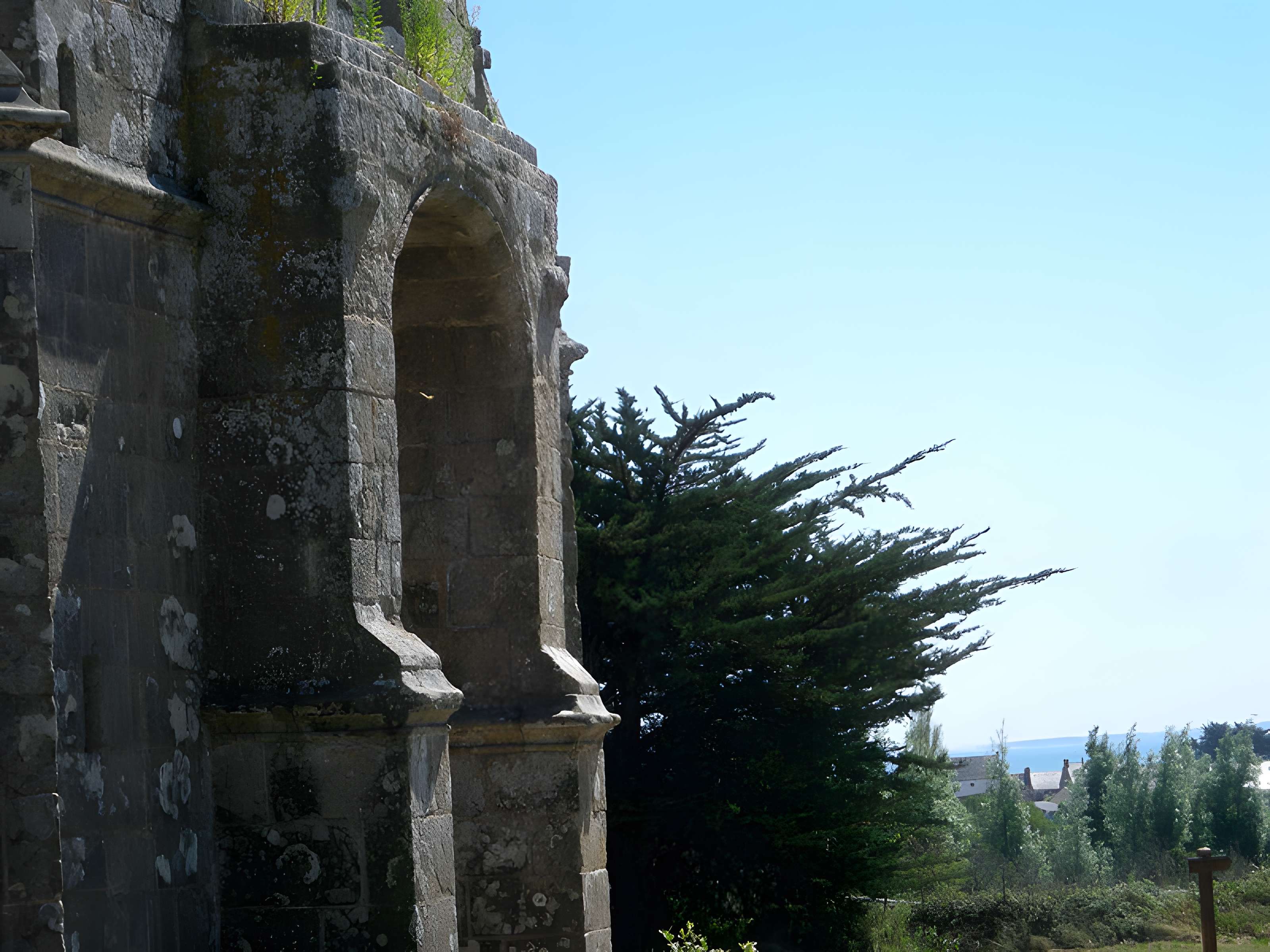 Chapelle Notre-Dame-des-Fleurs de Plouharnel