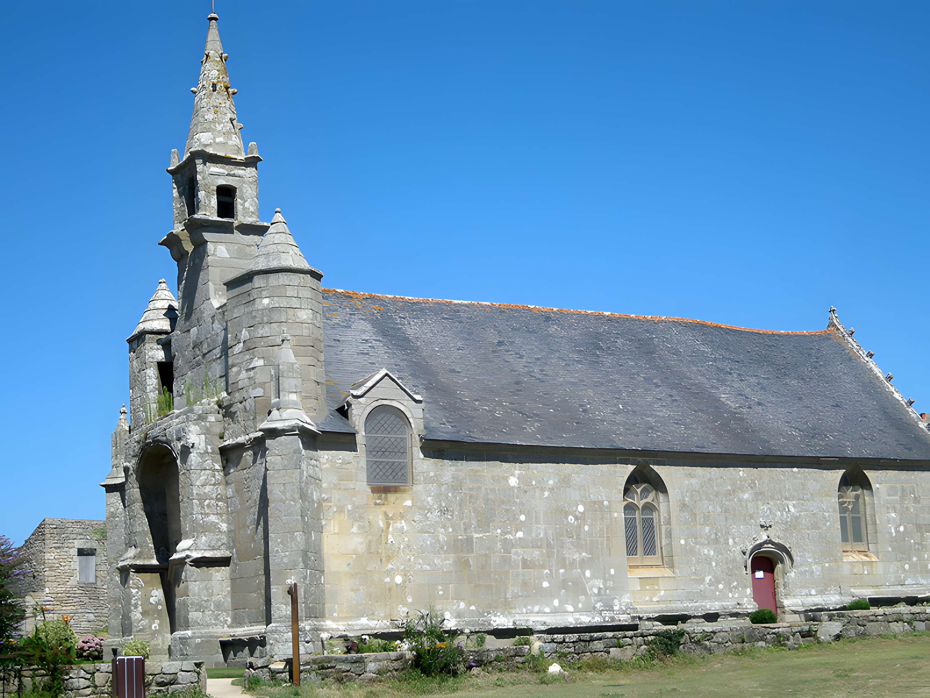 Chapelle Notre-Dame-des-Fleurs de Plouharnel