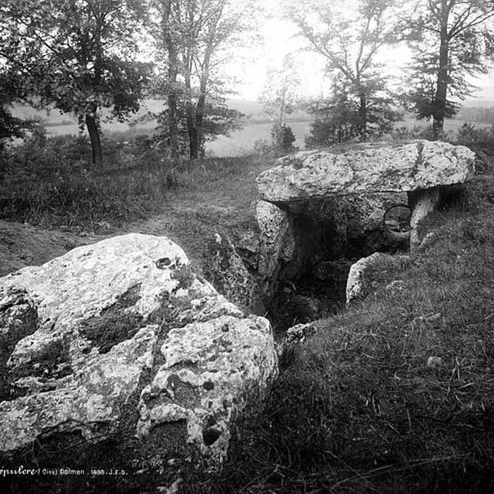 Photo de Dolmen de la Pierre-aux-Fées à Villers-Saint-Sépulcre
