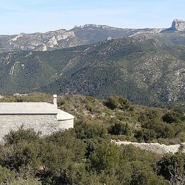 Chapelle Saint-André-de-Julhans de Roquefort-la-Bédoule
