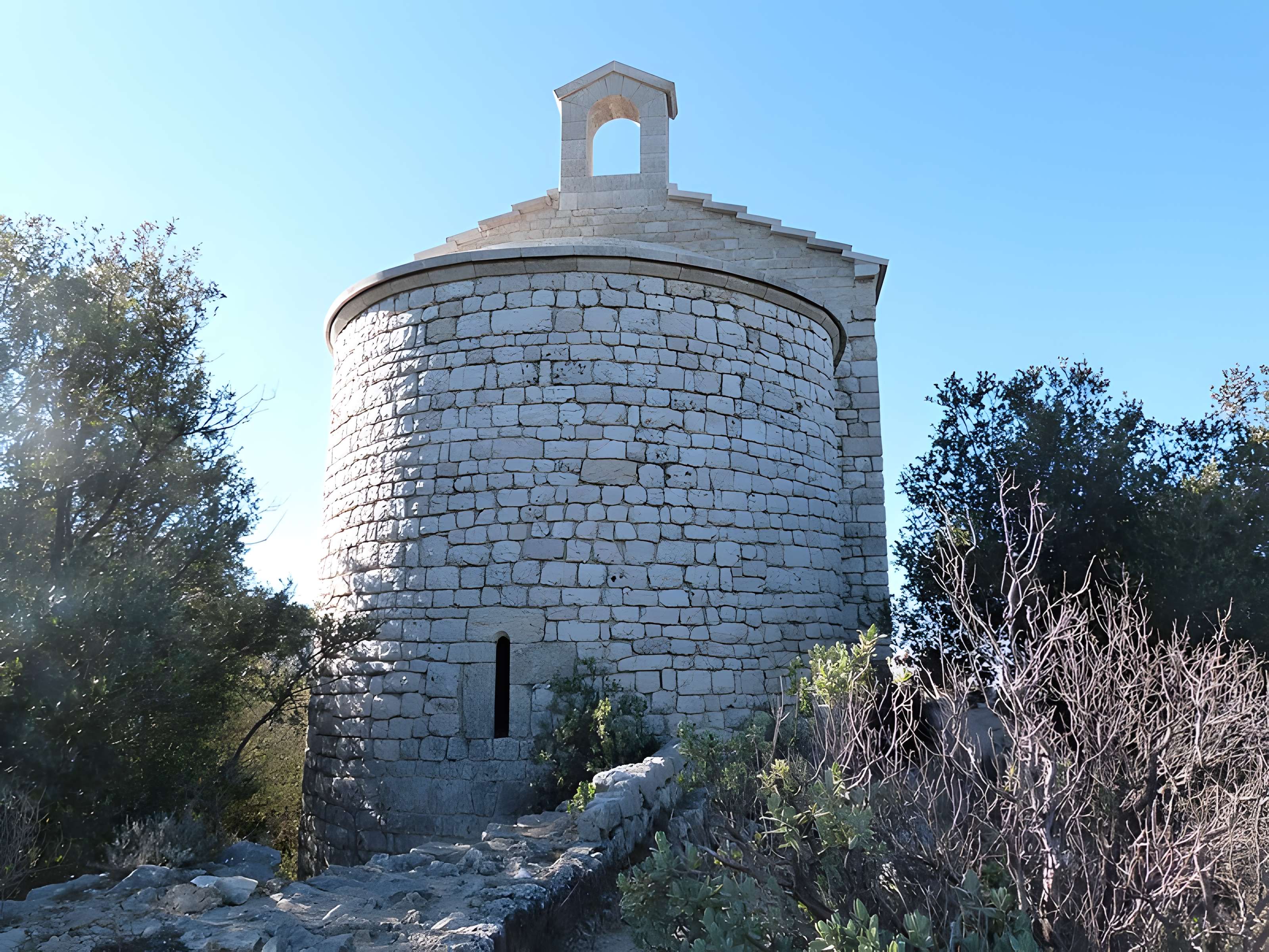 Chapelle Saint-André-de-Julhans de Roquefort-la-Bédoule