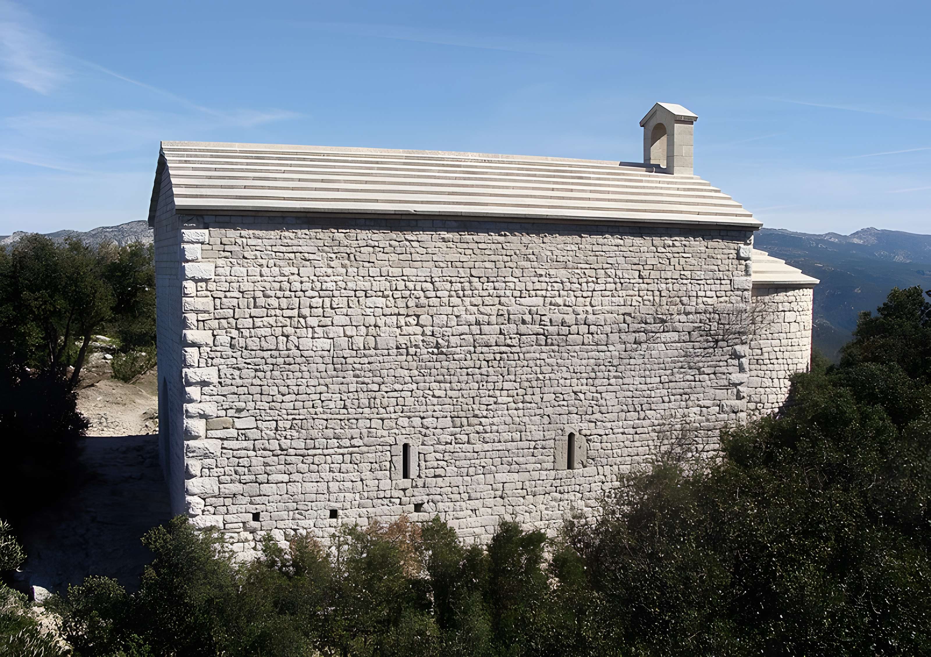 Chapelle Saint-André-de-Julhans de Roquefort-la-Bédoule