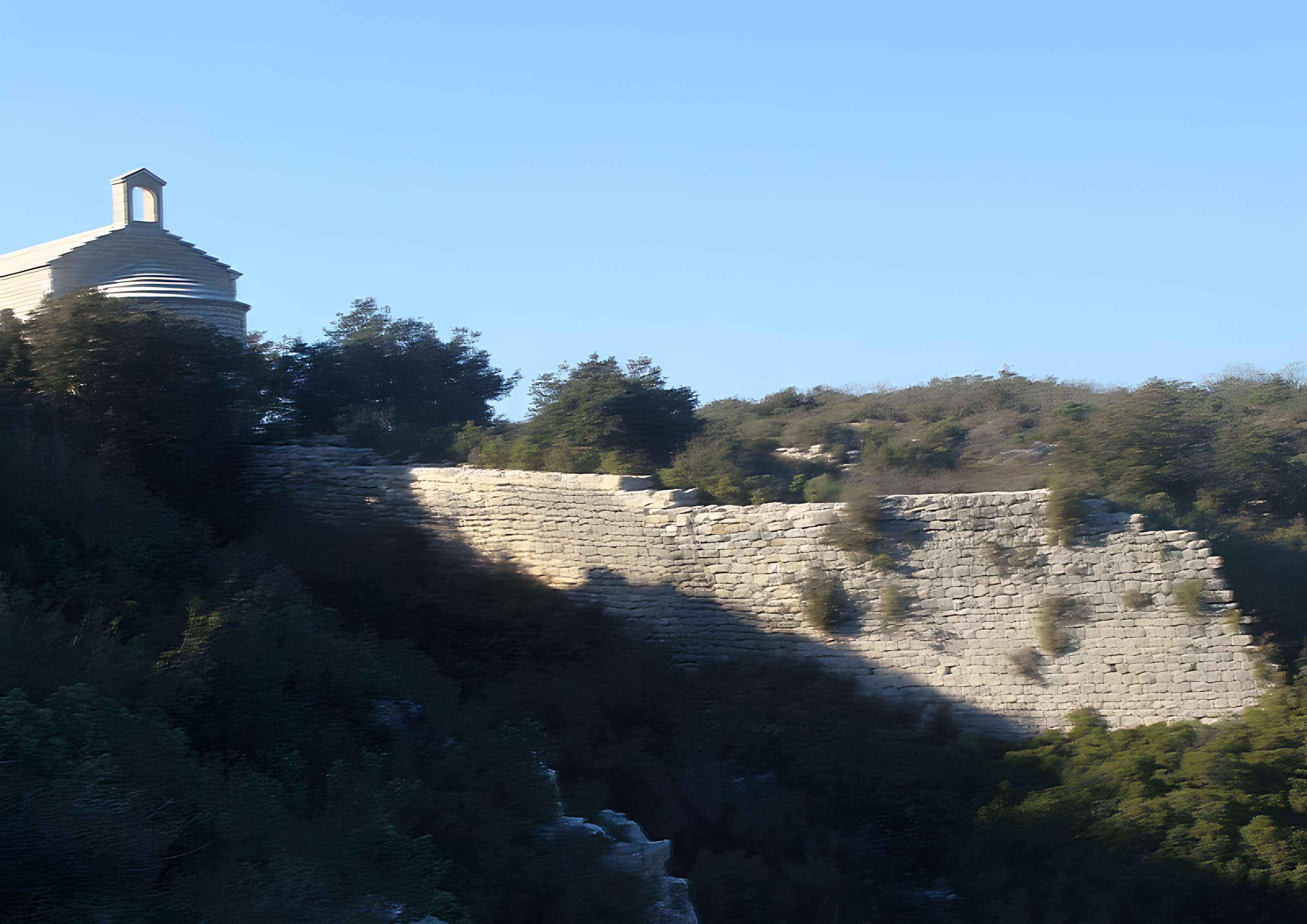 Chapelle Saint-André-de-Julhans de Roquefort-la-Bédoule