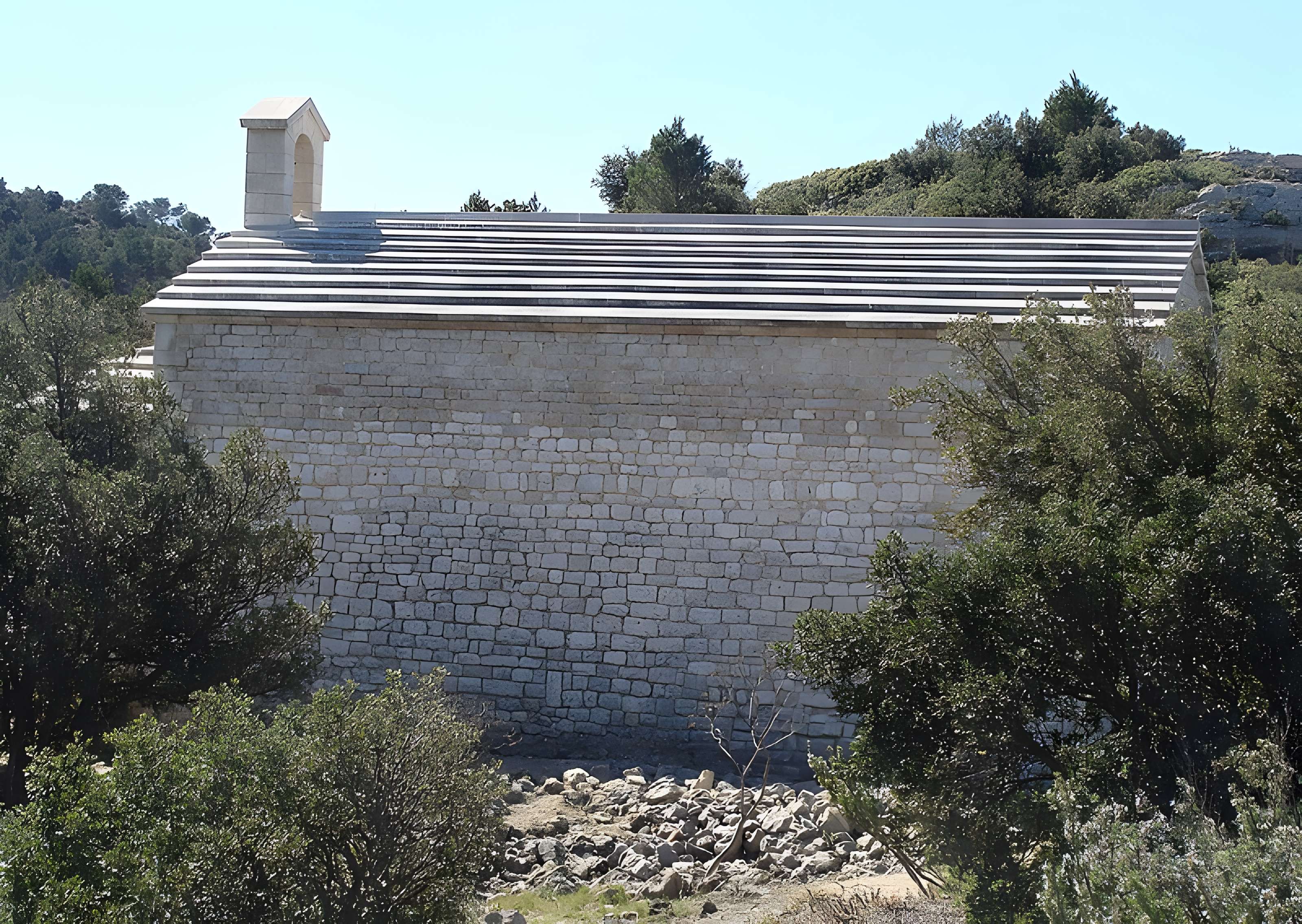 Chapelle Saint-André-de-Julhans de Roquefort-la-Bédoule