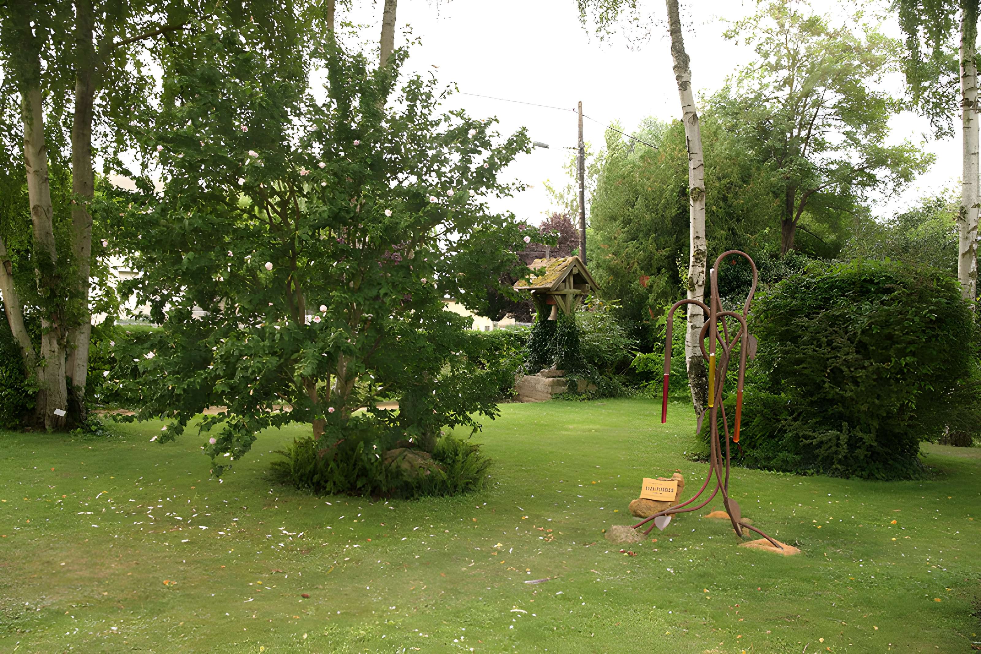 Chapelle Saint-Blaise-des-Simples de Milly-la-Forêt