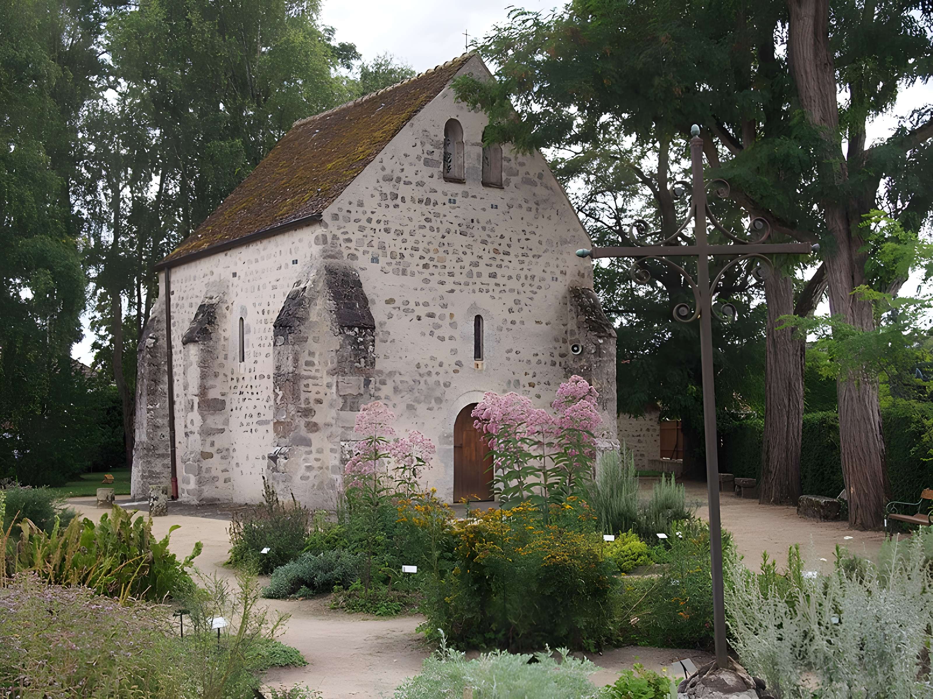 Chapelle Saint-Blaise-des-Simples de Milly-la-Forêt