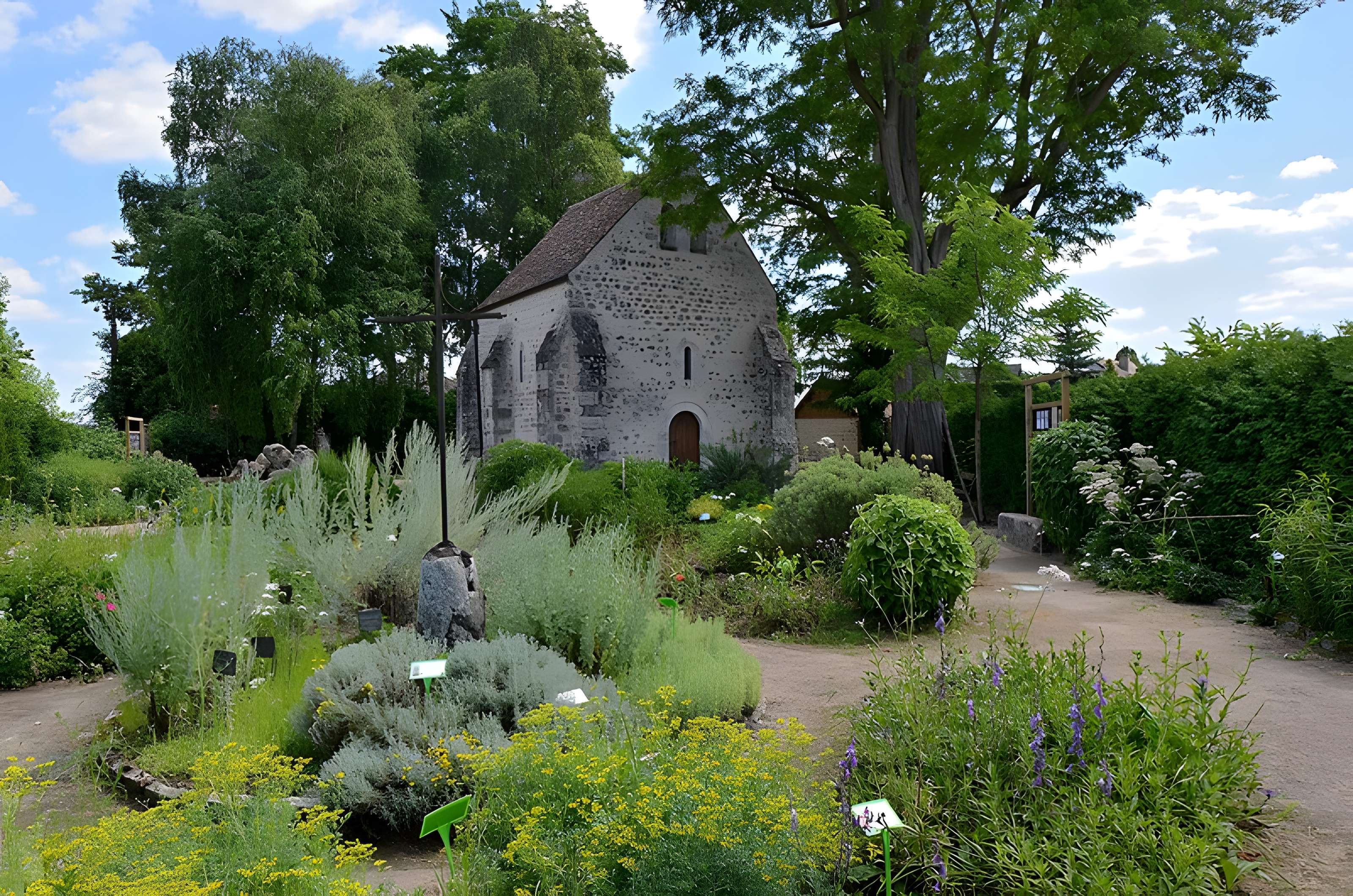Chapelle Saint-Blaise-des-Simples de Milly-la-Forêt