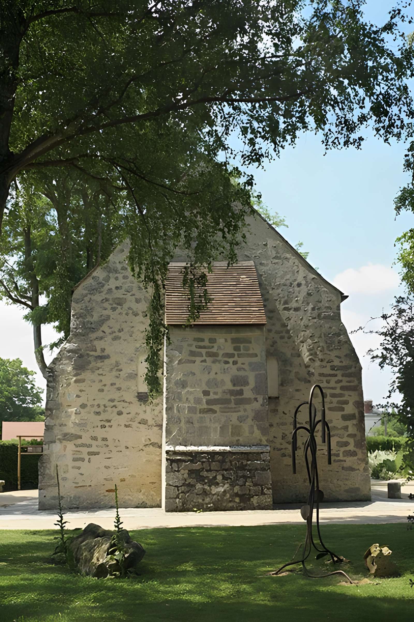 Chapelle Saint-Blaise-des-Simples de Milly-la-Forêt