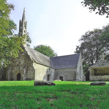 Chapelle Saint-Cadou de Kerzinaou