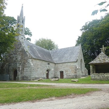 Chapelle Saint-Cadou de Kerzinaou