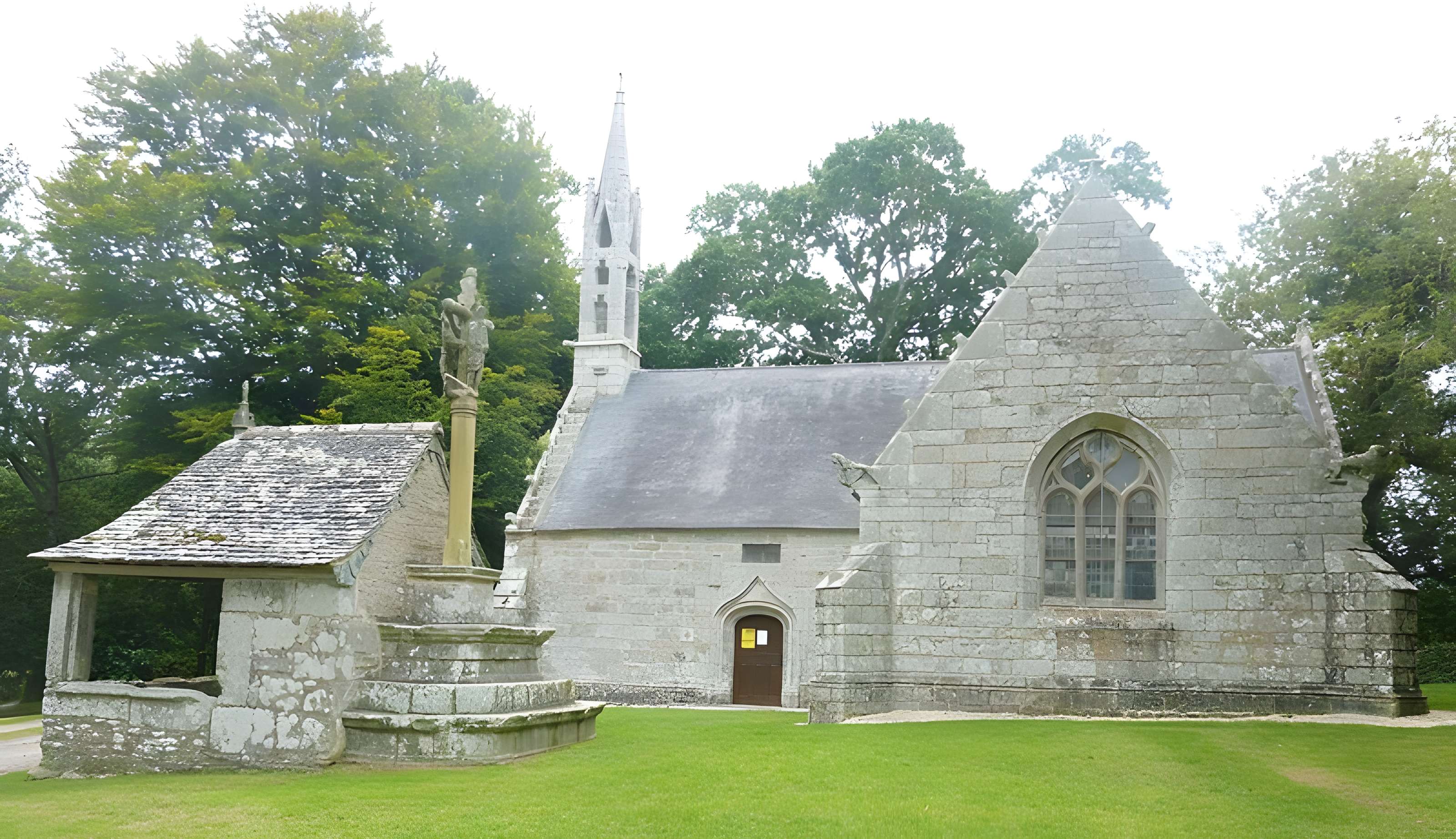Chapelle Saint-Cadou de Kerzinaou