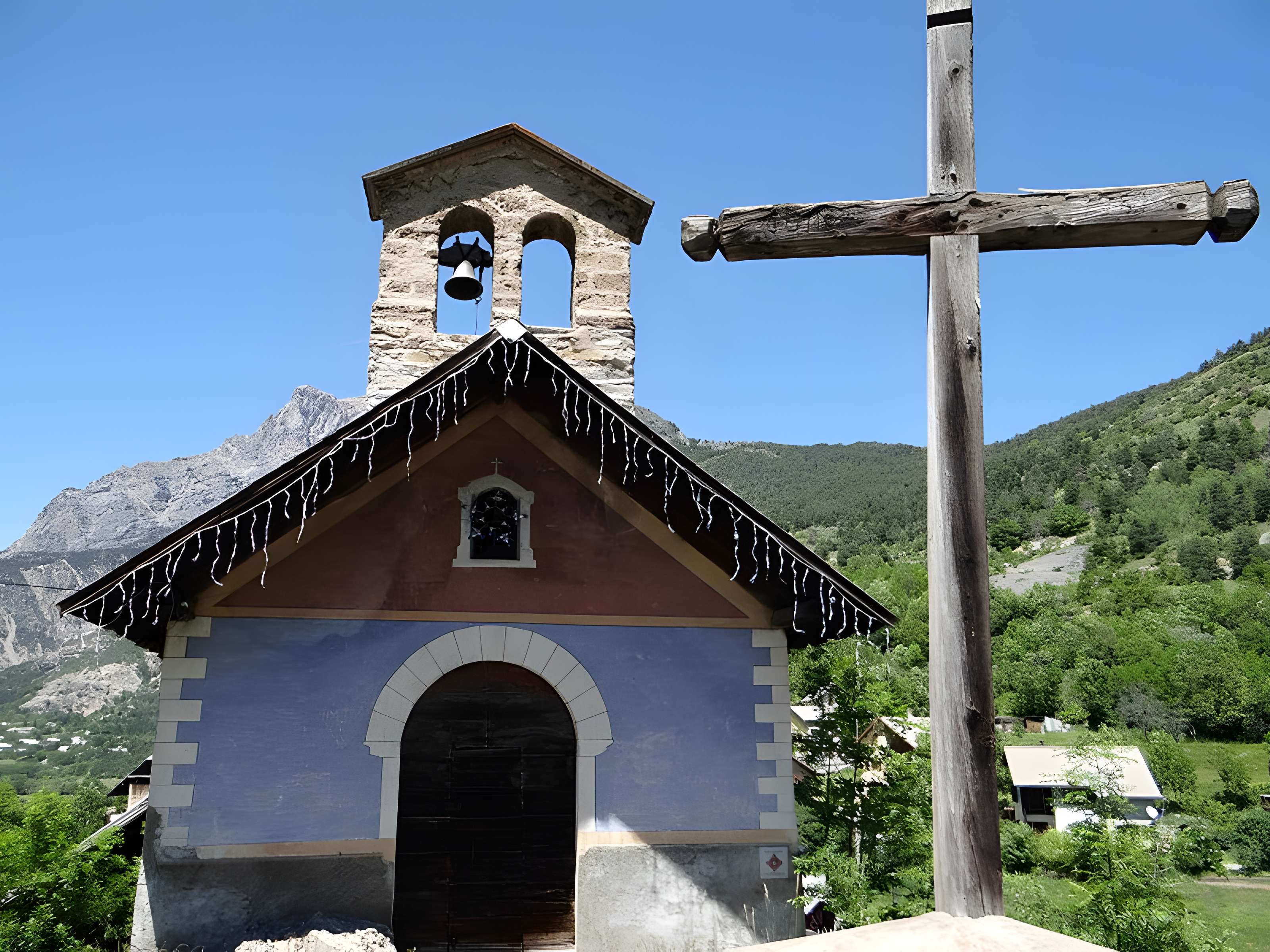 Chapelle Saint-Claude de La Bâtie des Vigneaux 
