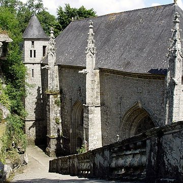Chapelle Sainte-Barbe et maison du garde