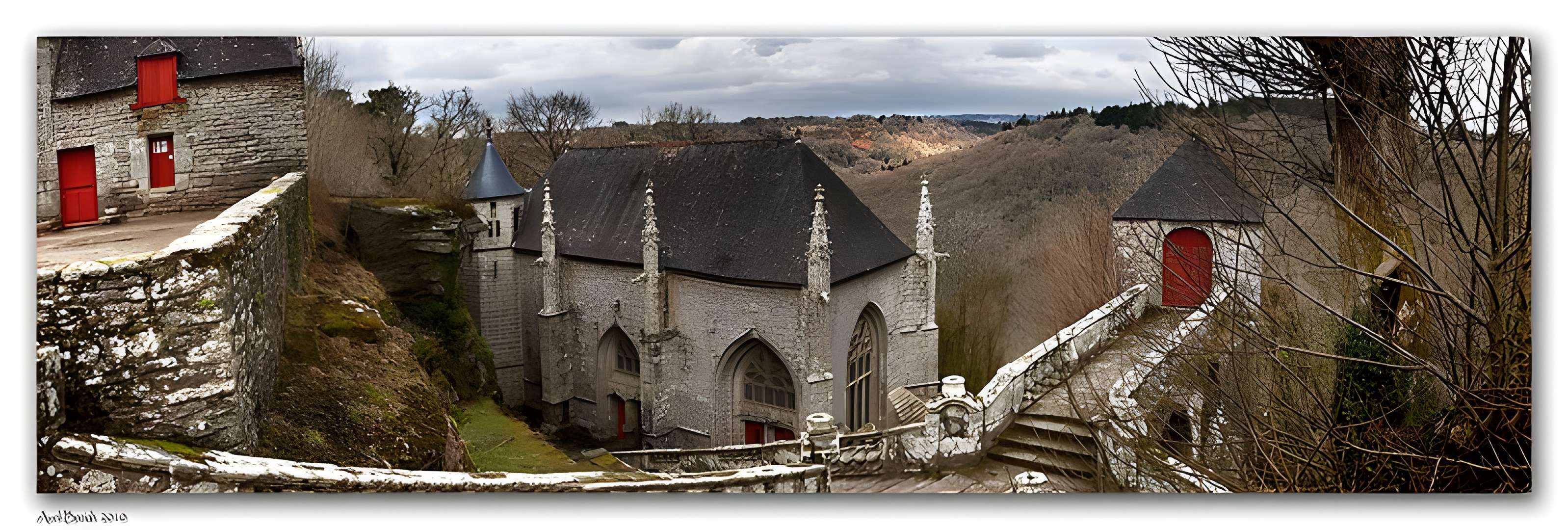 Chapelle Sainte-Barbe et maison du garde