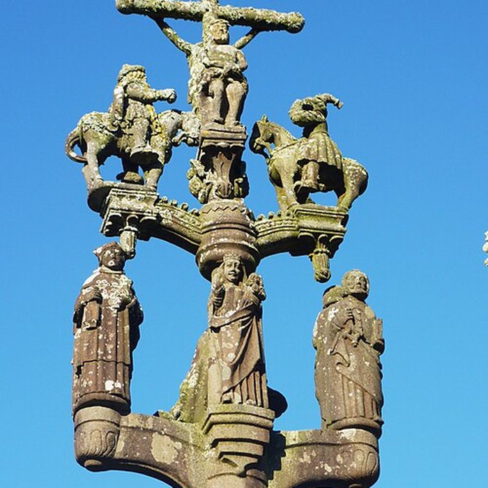 Photo de Chapelle Sainte-Marie-du-Ménez-Hom de Plomodiern