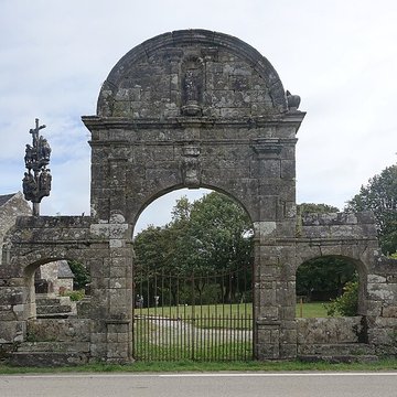 Chapelle Sainte-Marie-du-Ménez-Hom de Plomodiern