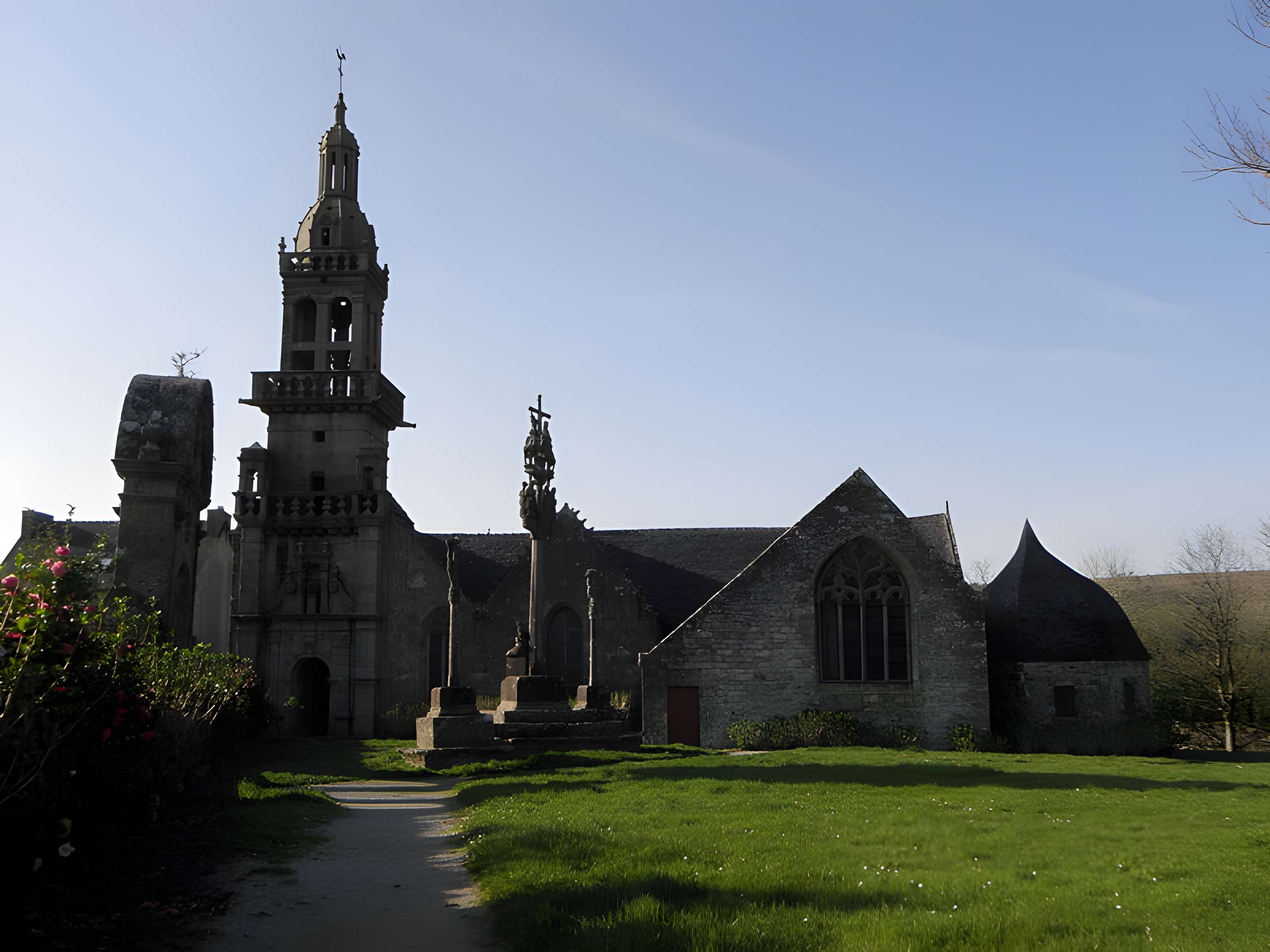 Chapelle Sainte-Marie-du-Ménez-Hom de Plomodiern