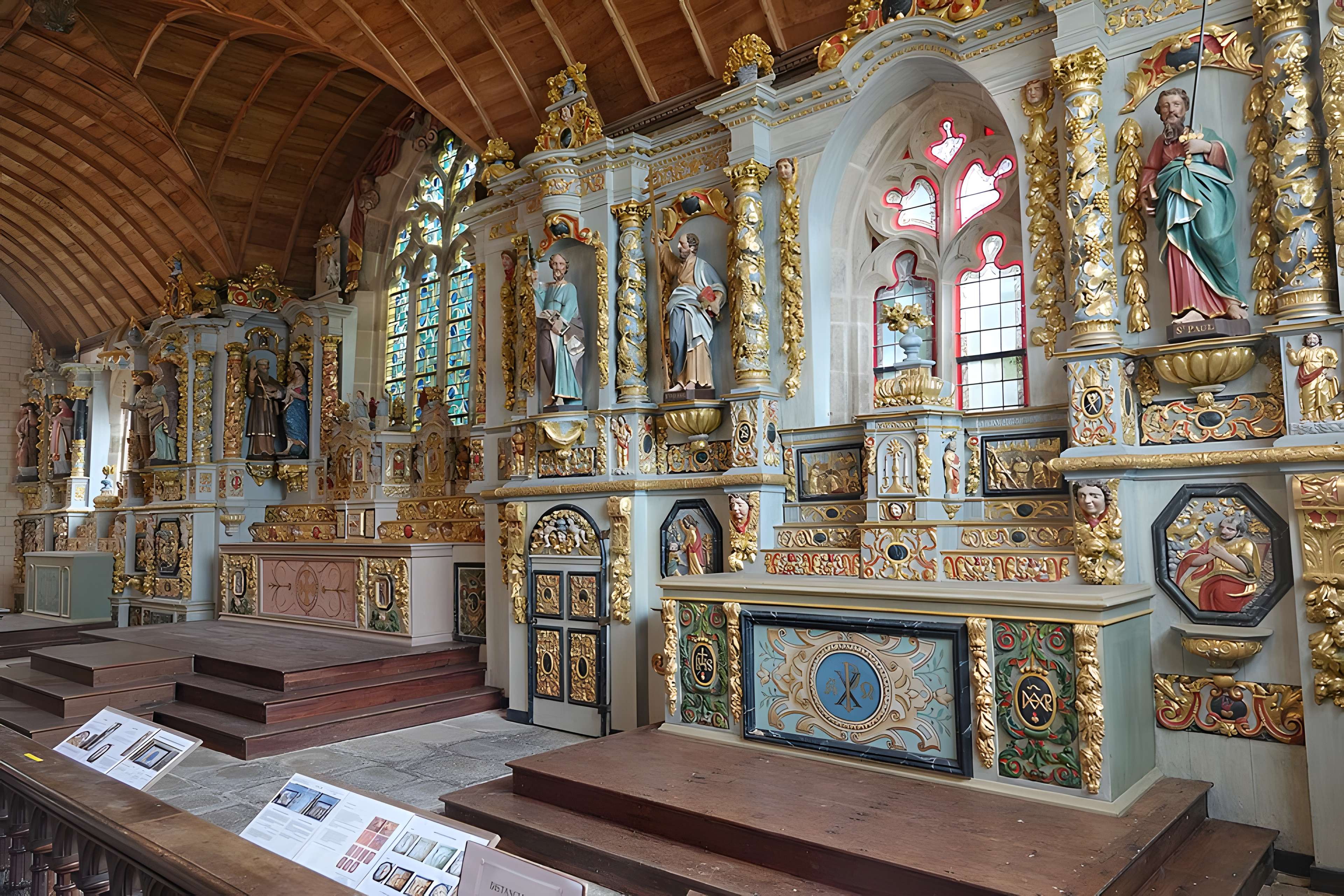 Chapelle Sainte-Marie-du-Ménez-Hom de Plomodiern