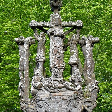 Chapelle Saint-Herbot de Saint-Herbot