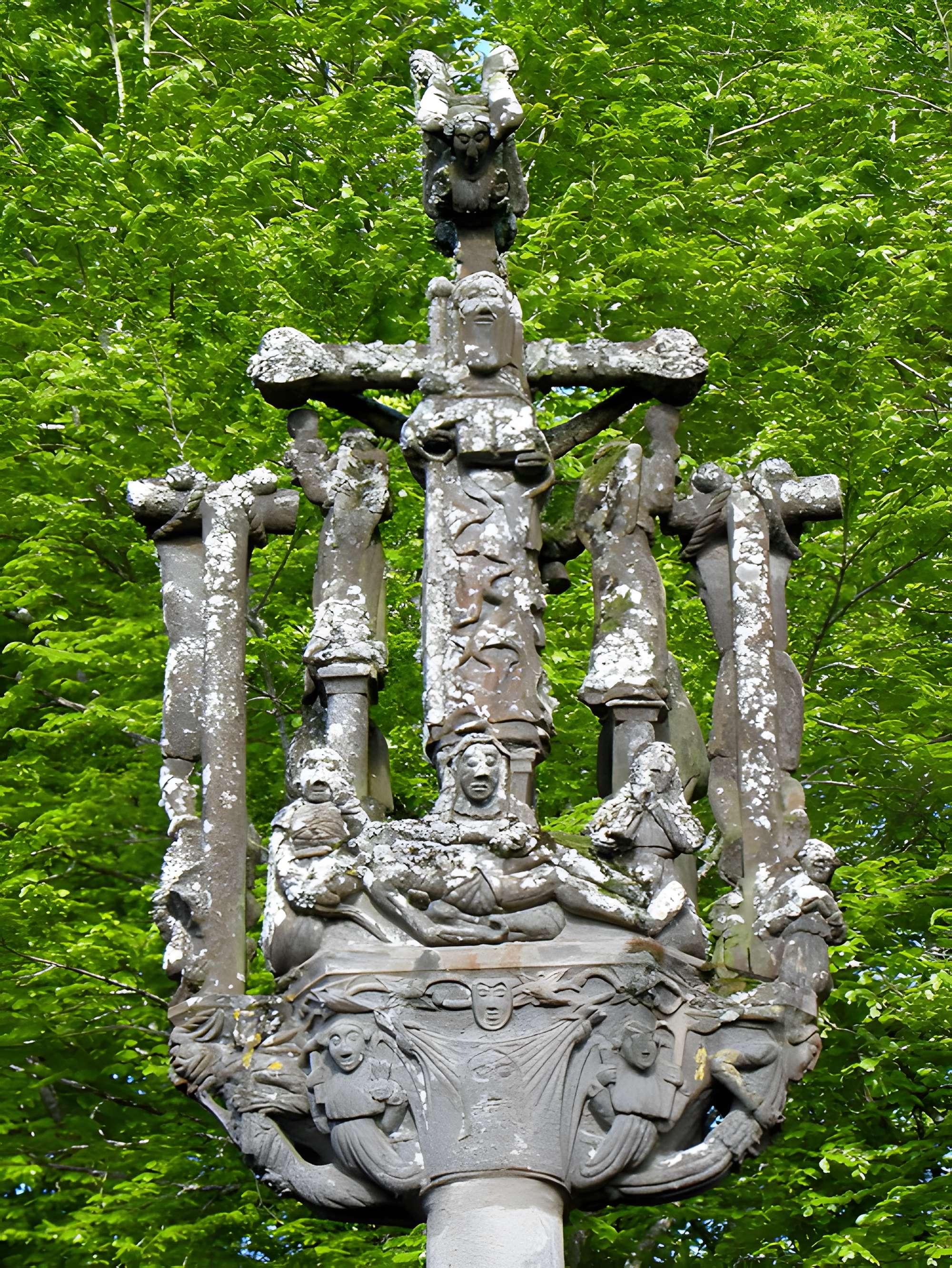 Chapelle Saint-Herbot de Saint-Herbot