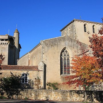 Donjon de Bazoges-en-Pareds