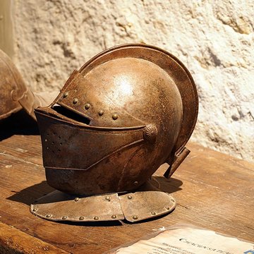 Donjon de Bazoges-en-Pareds